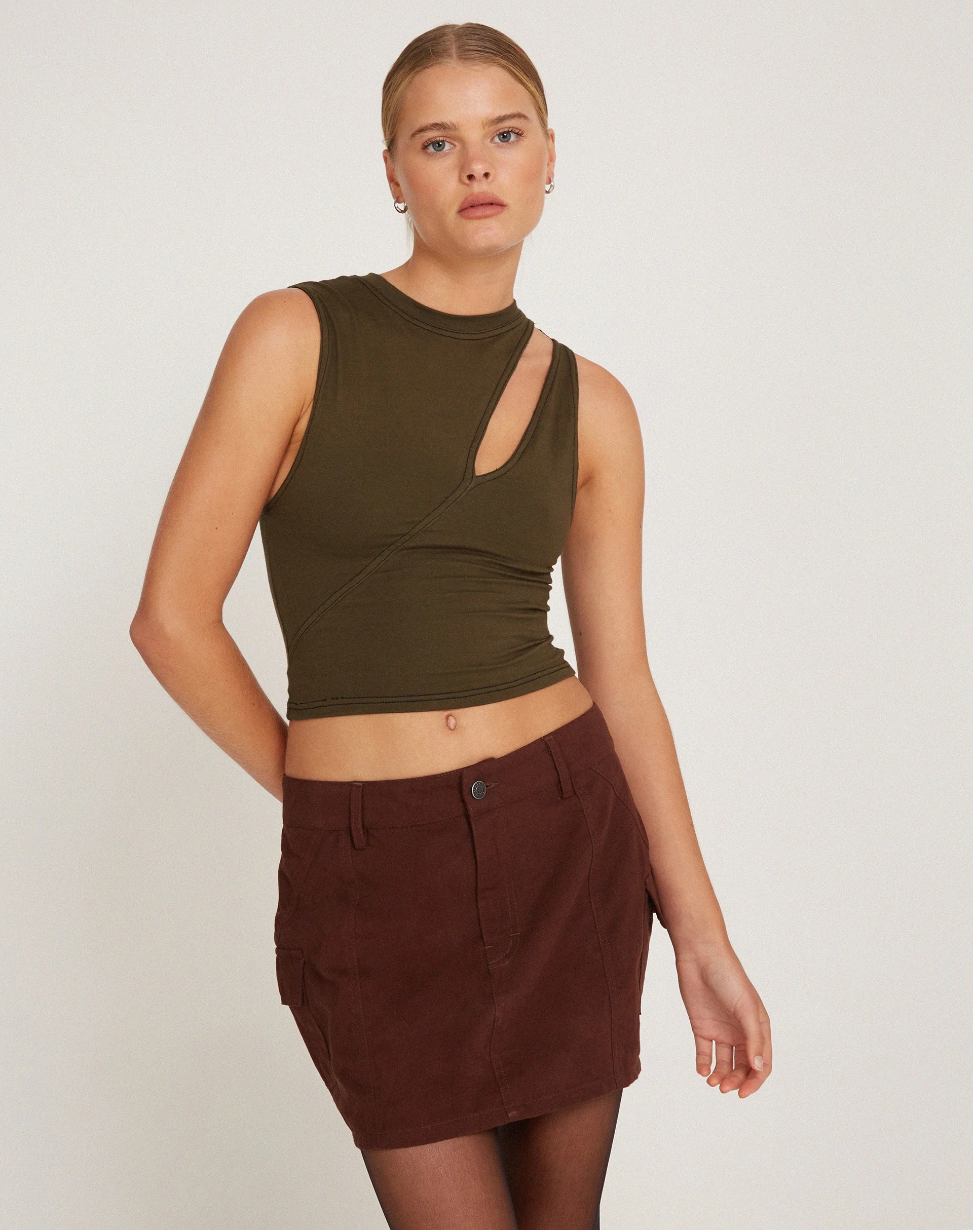 Ajeng Low Rise Cargo Mini Skirt in Seal Brown - Image 4