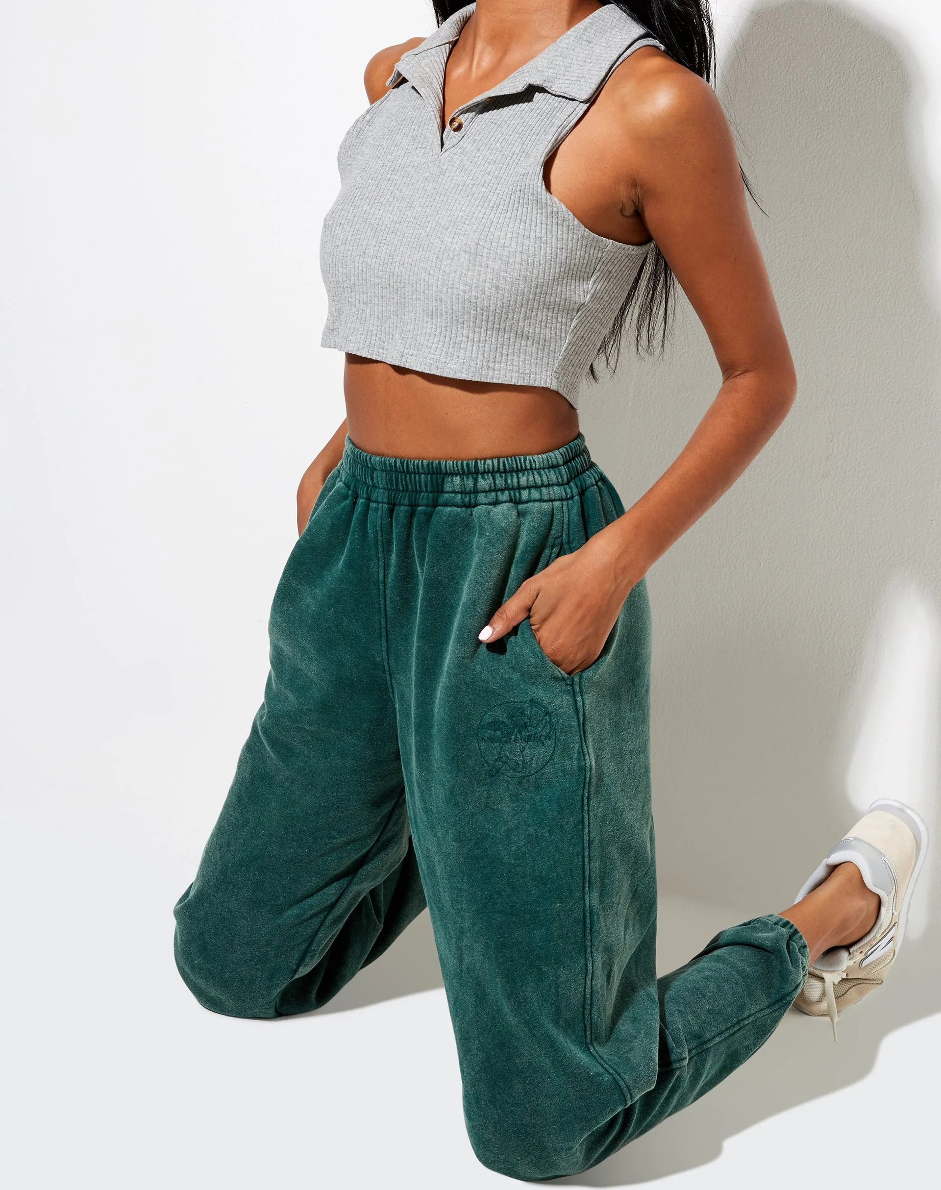 Basta Jogger in Washed Green 'Angel Energy' Cherub Embro - Image 2