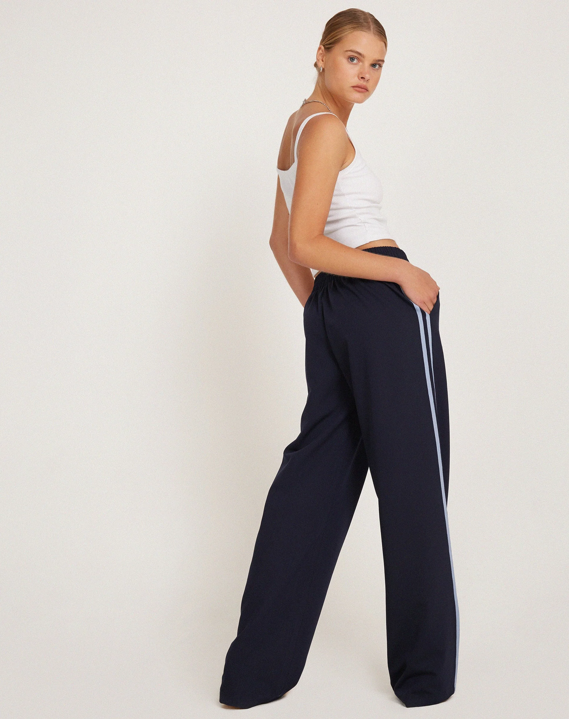 Bennett Trouser in Tailoring Navy with Side Stripe - Image 4