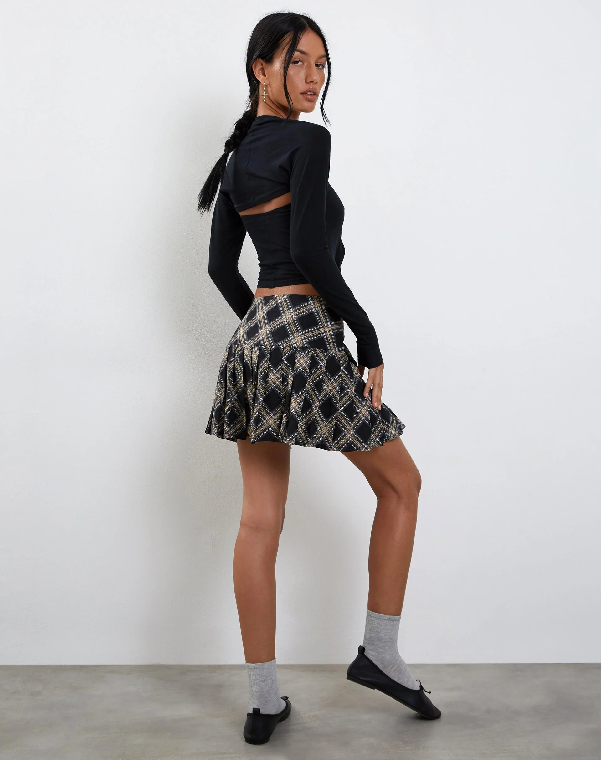 Casini Pleated Micro Skirt in Black and Grey Check - Image 4