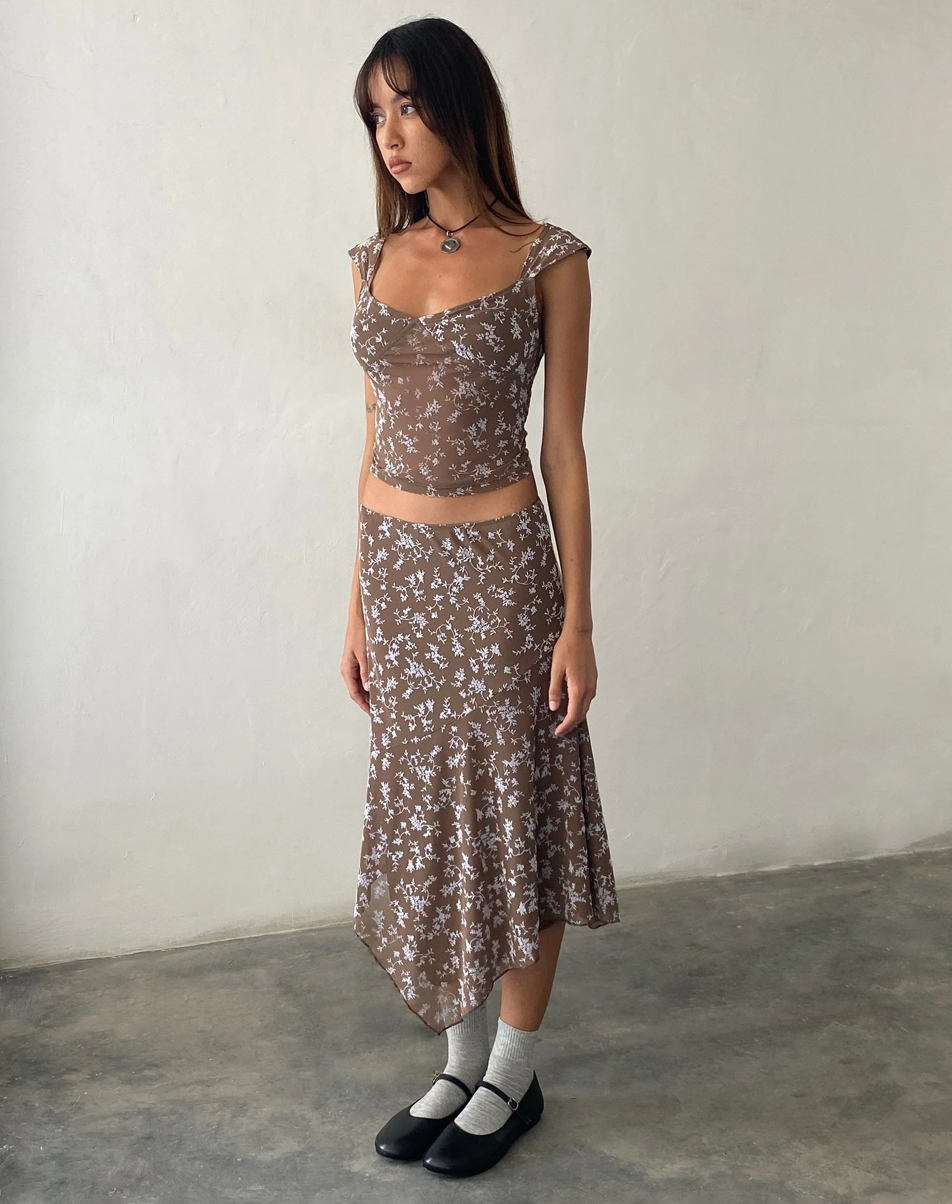 Cinta Low Rise Midi Skirt in Botanist Flock Dark Taupe - Image 4