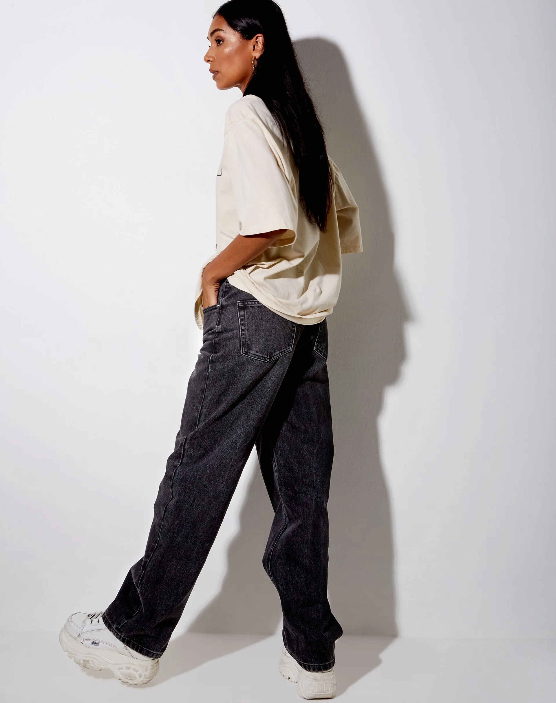 Cocoon Tee in Stone 'Angel Energy' - Image 2