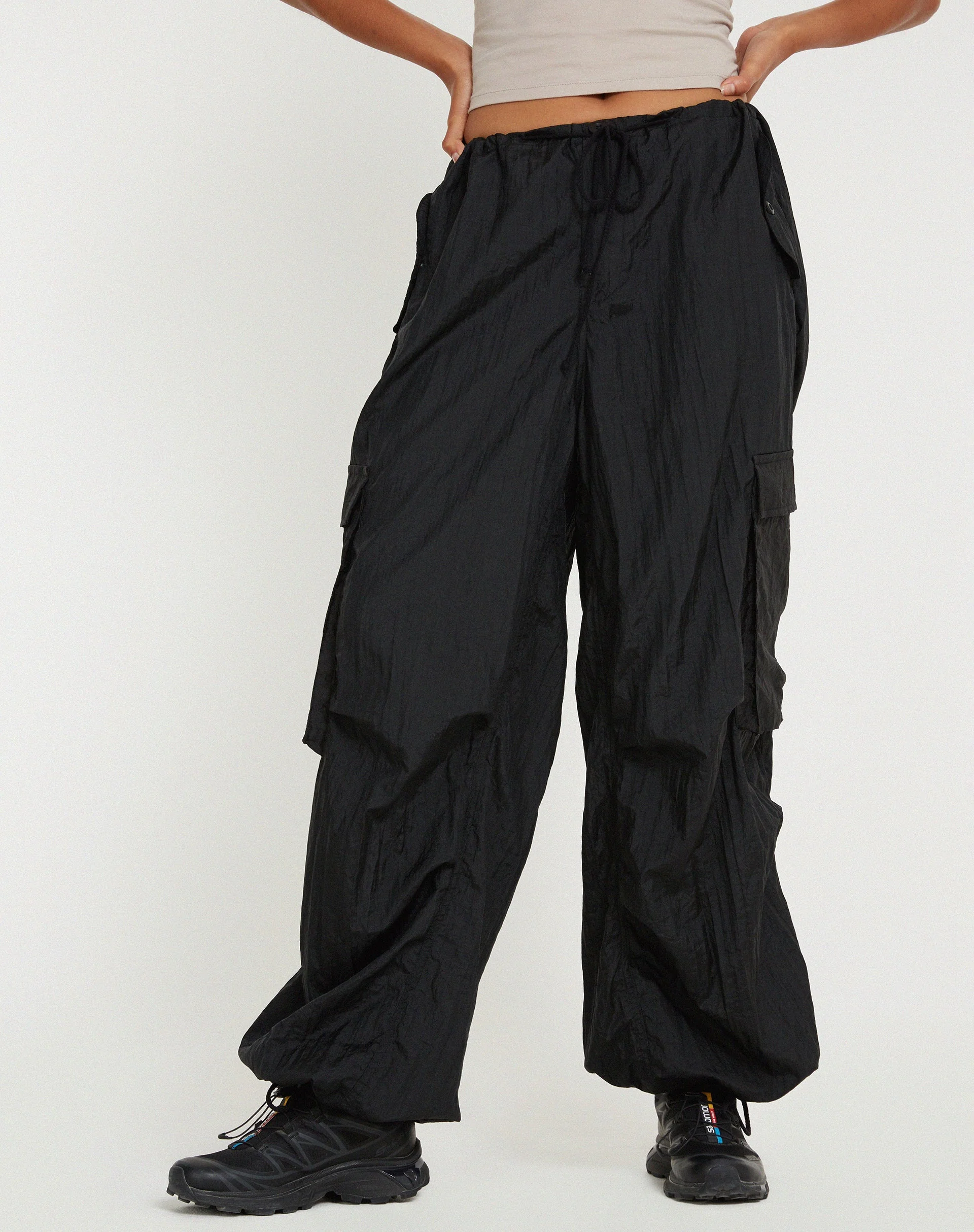 Cuties Wide Leg Cargo Trouser in Black - Image 4