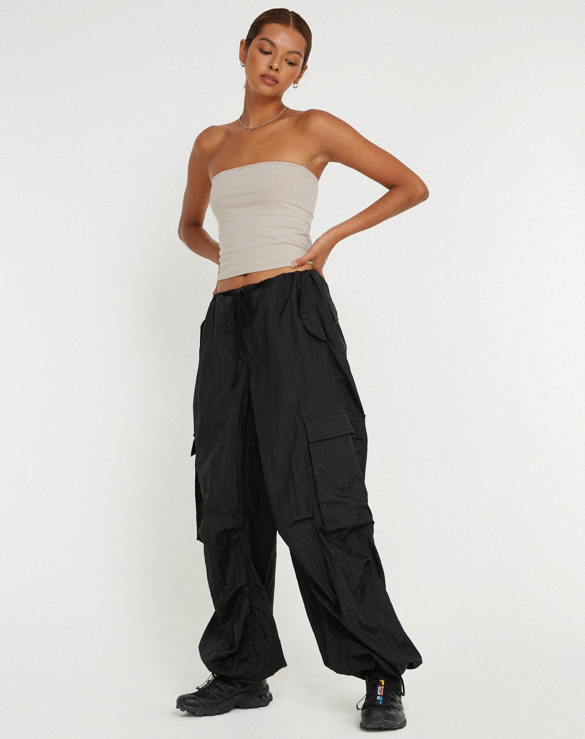 Cuties Wide Leg Cargo Trouser in Black - Image 5