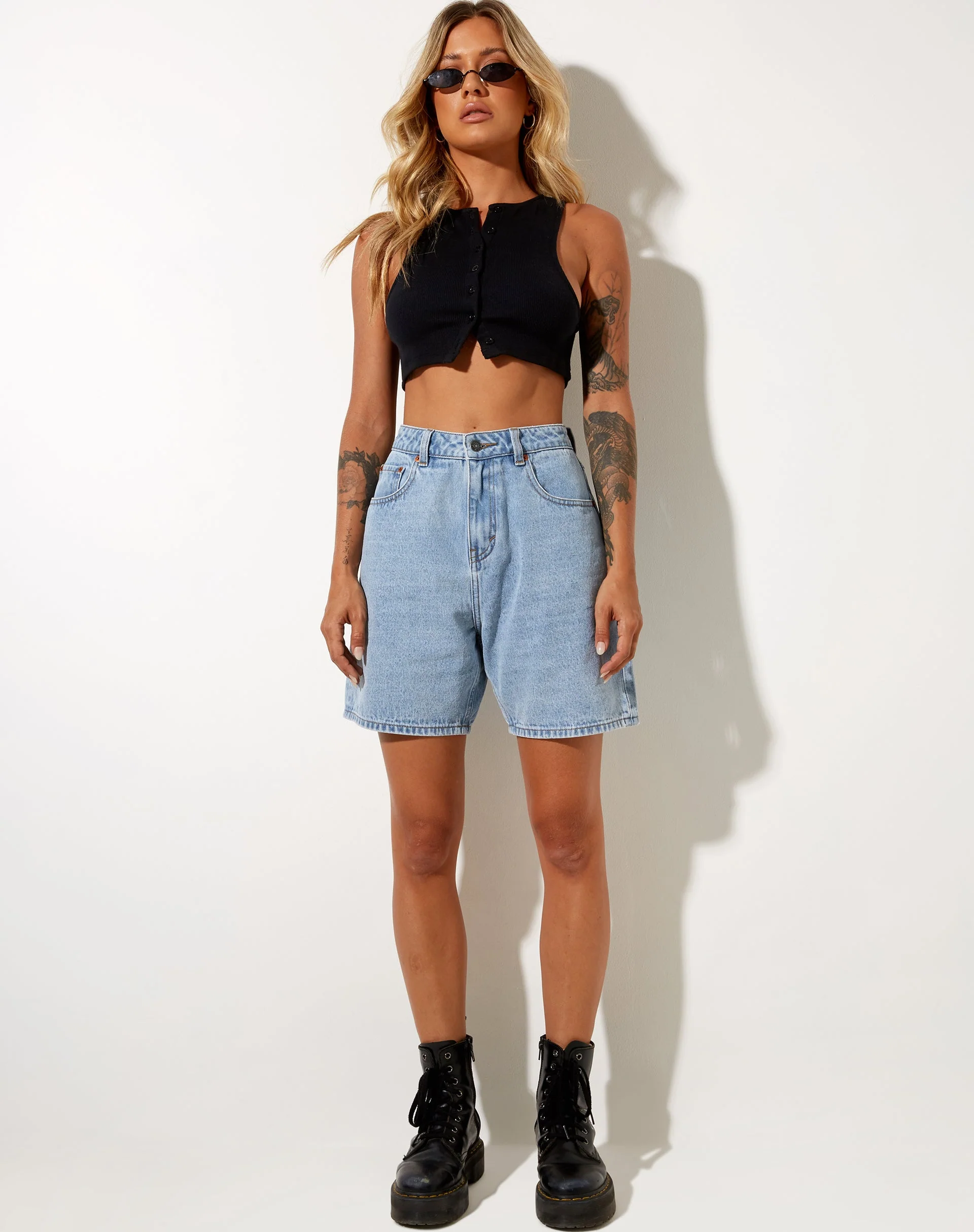 Dad Denim Shorts in Tonal Light Wash Blue - Image 4