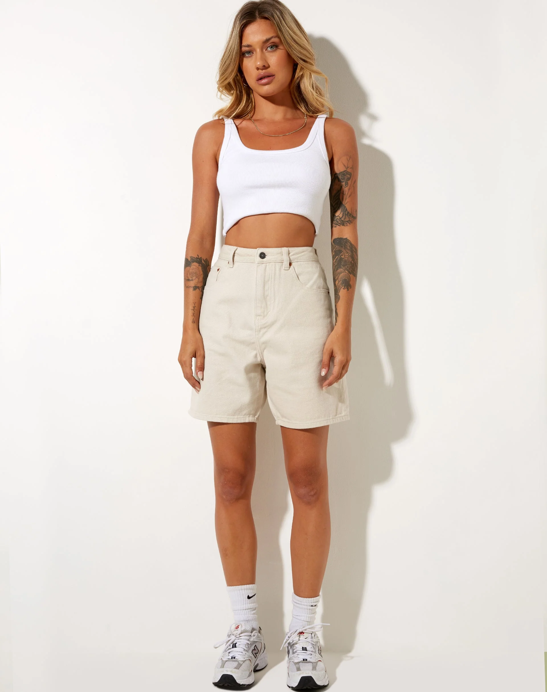 Dad Denim Shorts in Winter Sandwash - Image 4