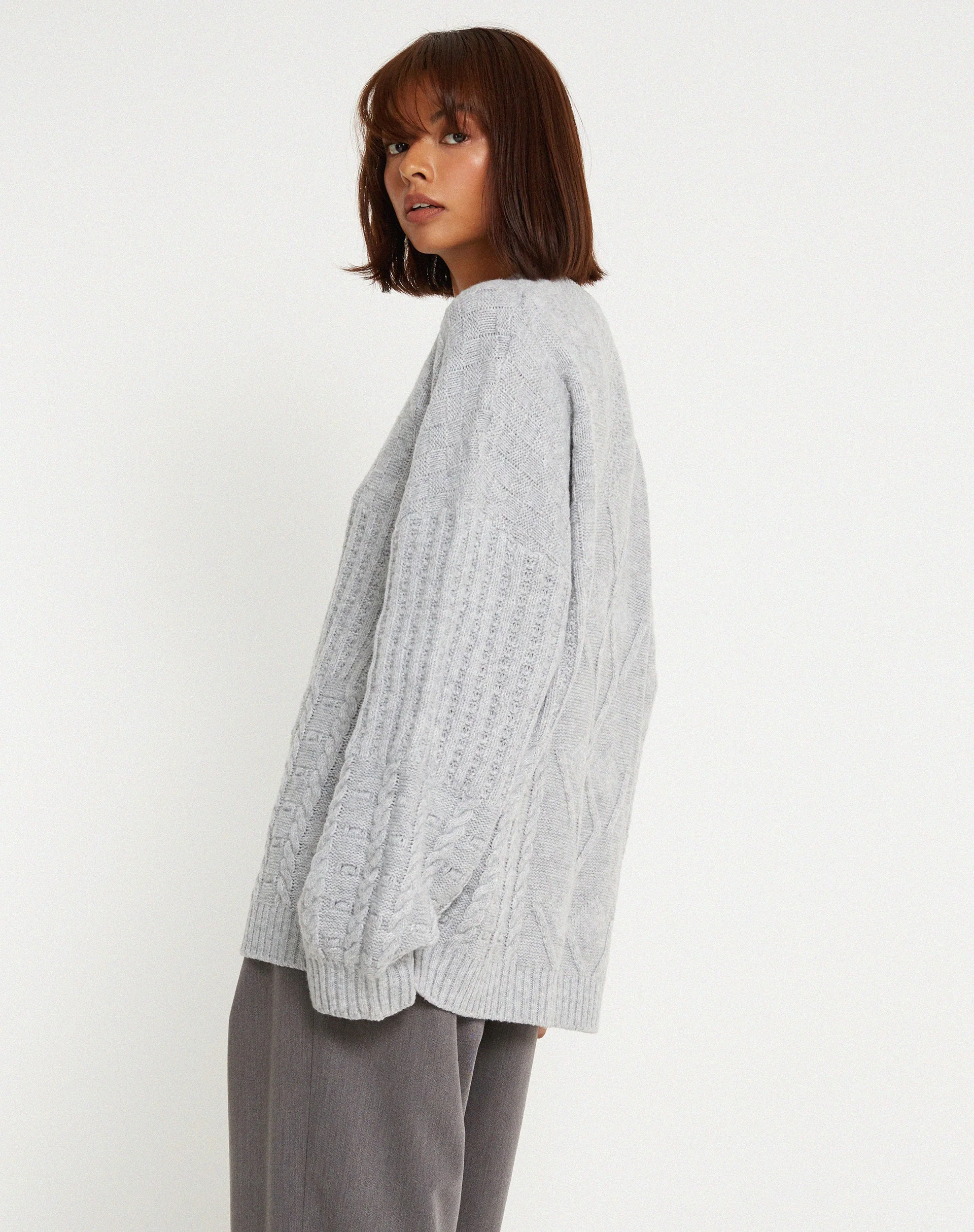 Danar Jumper in Light Grey - Image 2