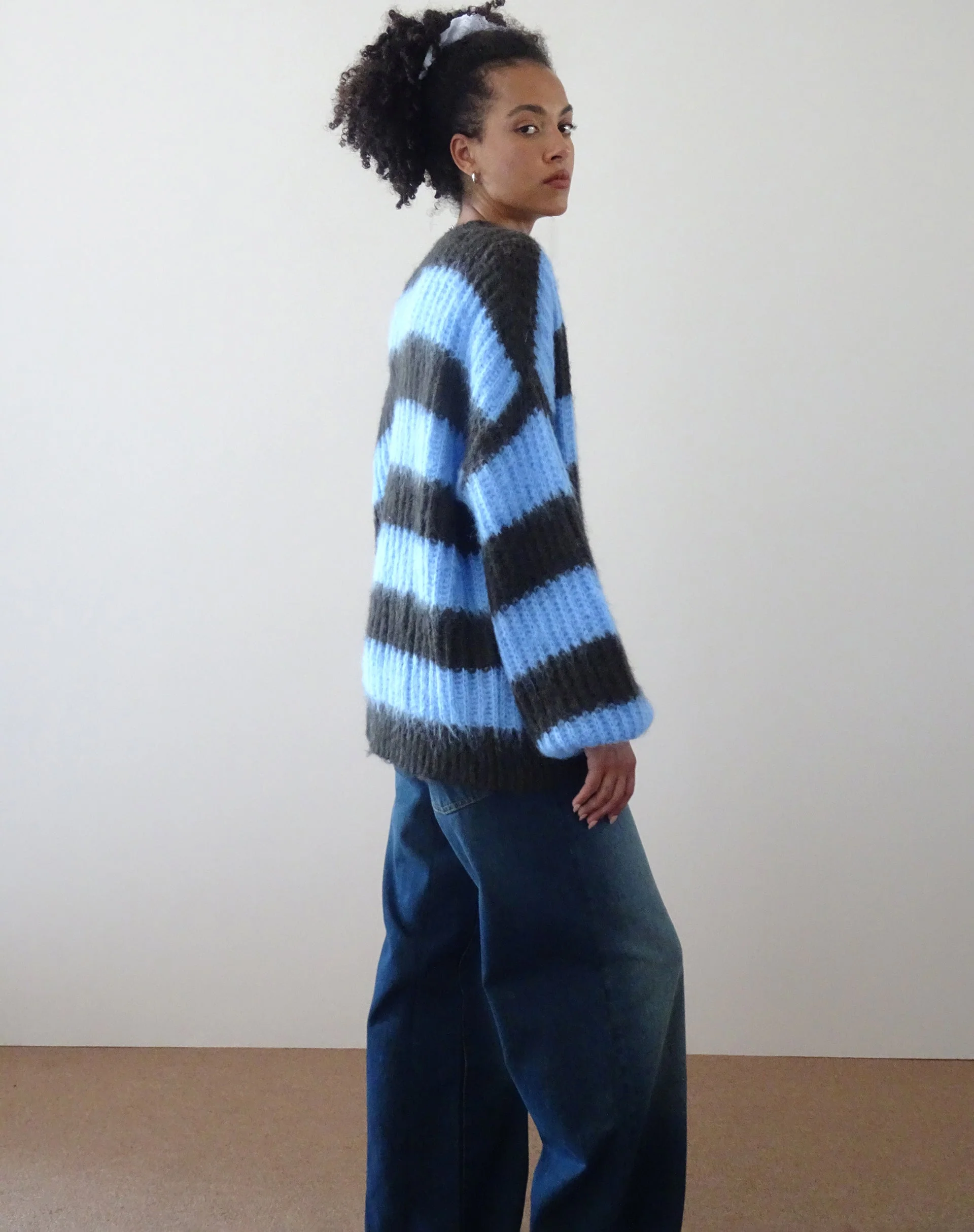 Daren Knitted Oversized Jumper in Brown and Blue Stripe - Image 3