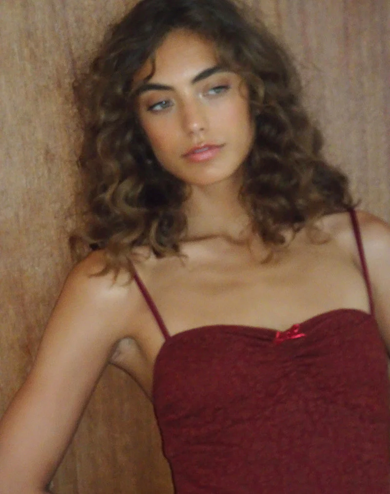 Drusilla Midi Dress in Rose Lace Burgundy - Image 2