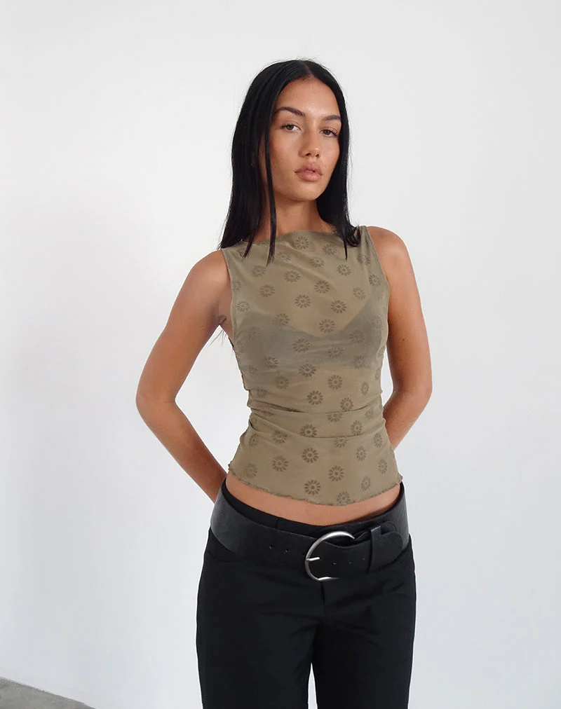 Dudley Vest Top in Daisy Flock Light Brown - Image 4