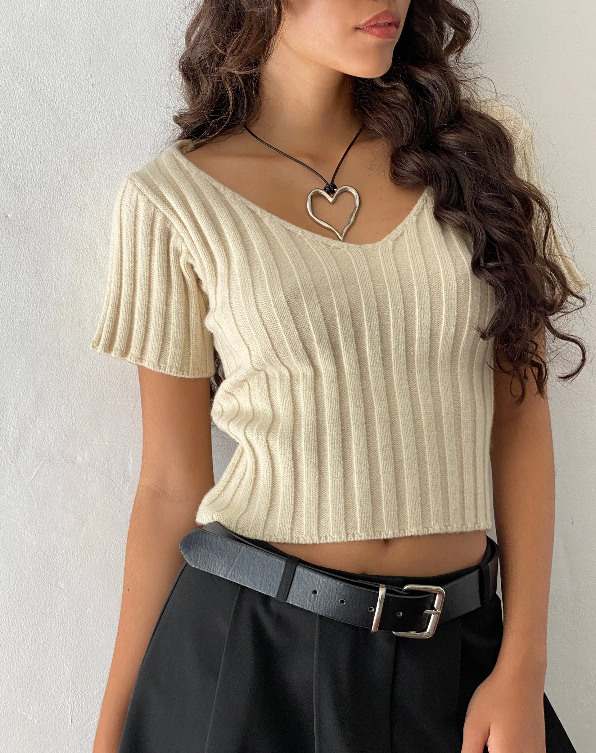 Estella Short Sleeve Knitted Top in Natural Oat - Image 2
