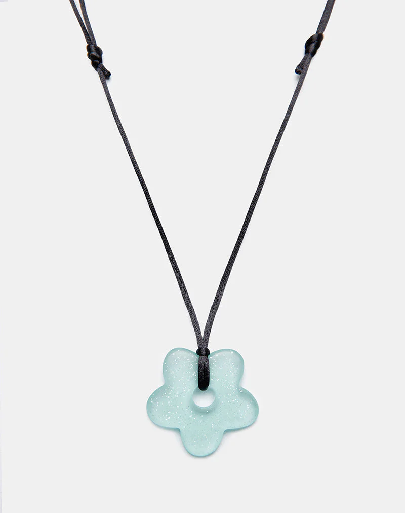 Flower Necklace in Resin Blue - Image 4