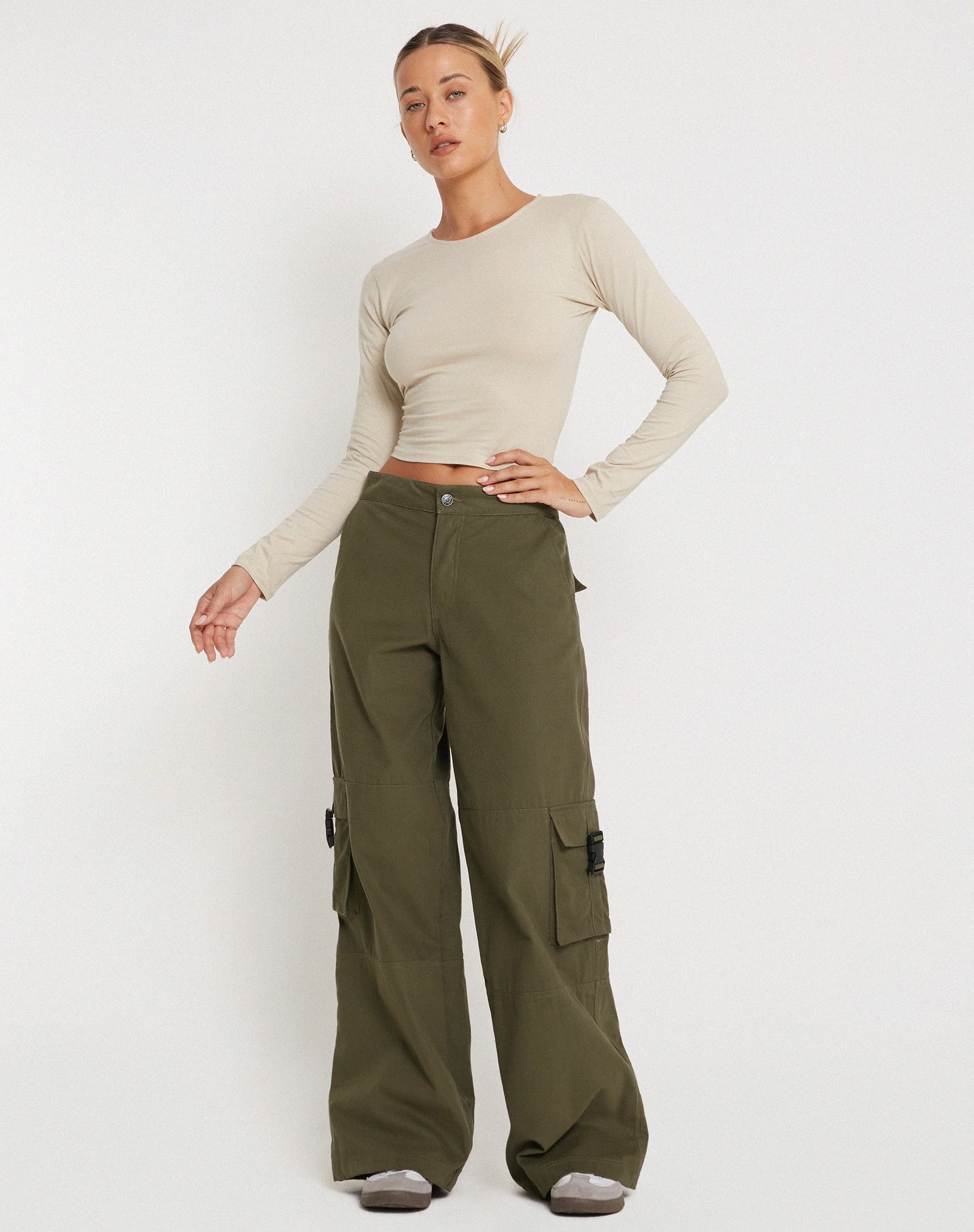 Freddy Low Rise Cargo Trouser in Military Khaki - Image 5