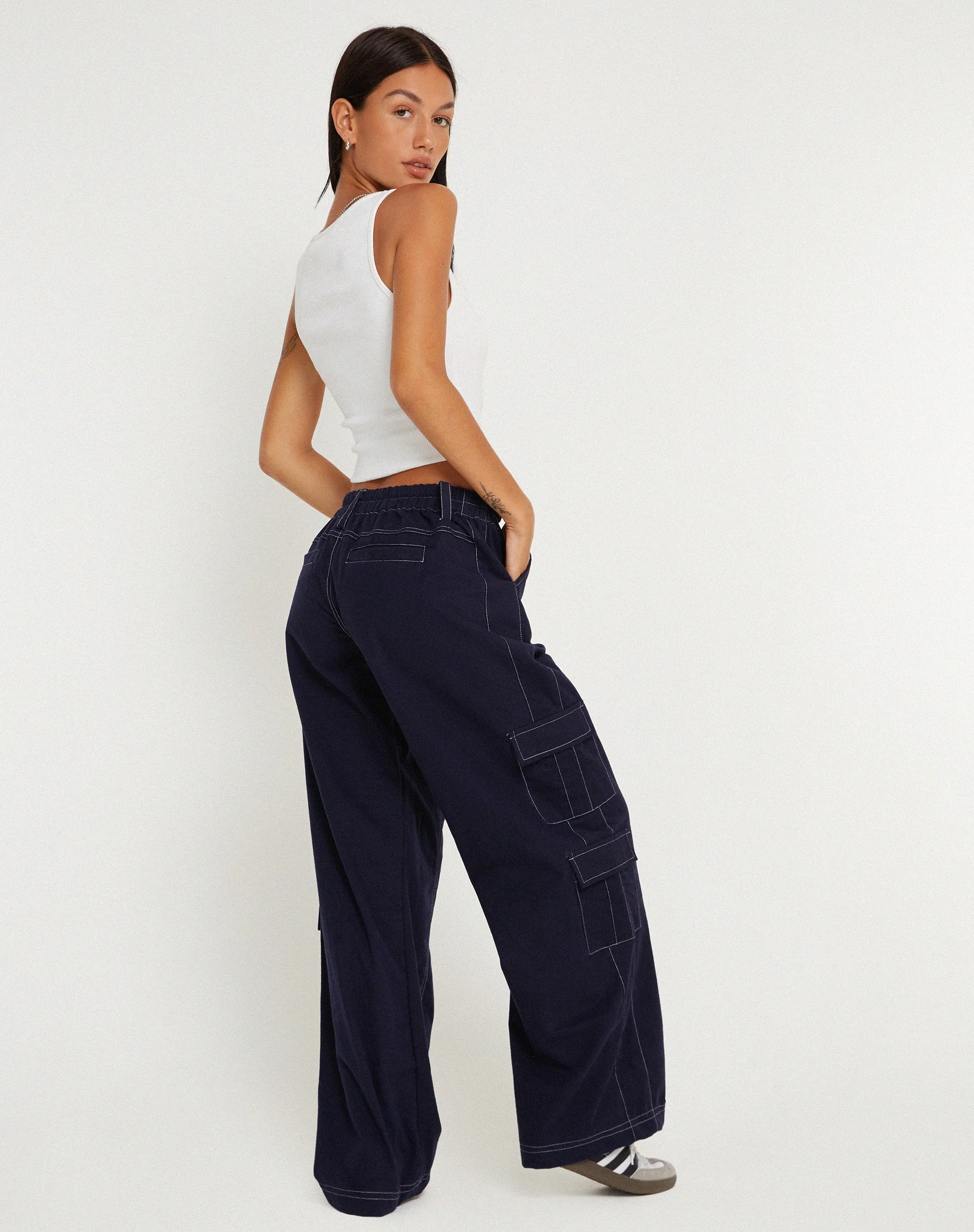 Hansa Trouser in Navy with Top White Stitch - Image 2
