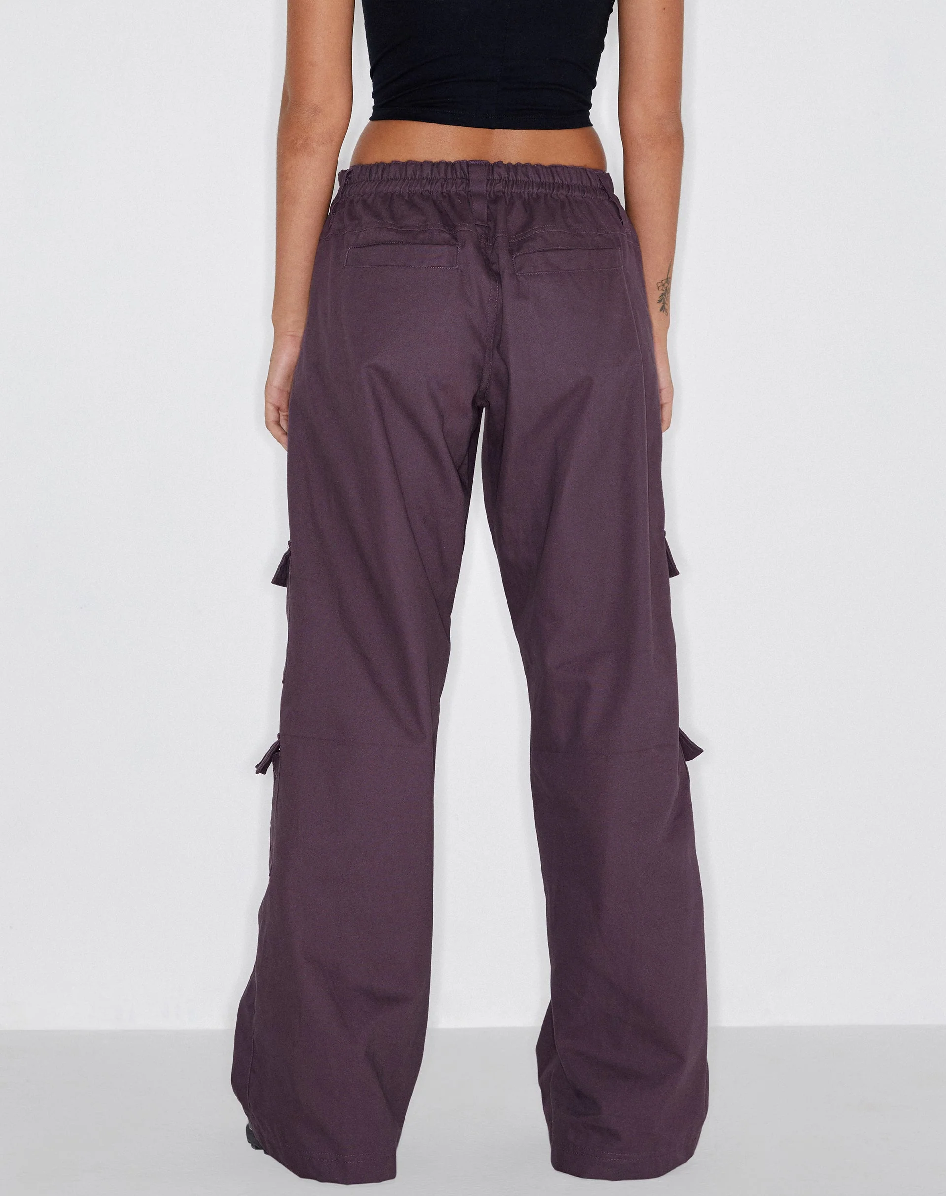 Hansa Cargo Trouser in Panama Dark Purple - Image 4