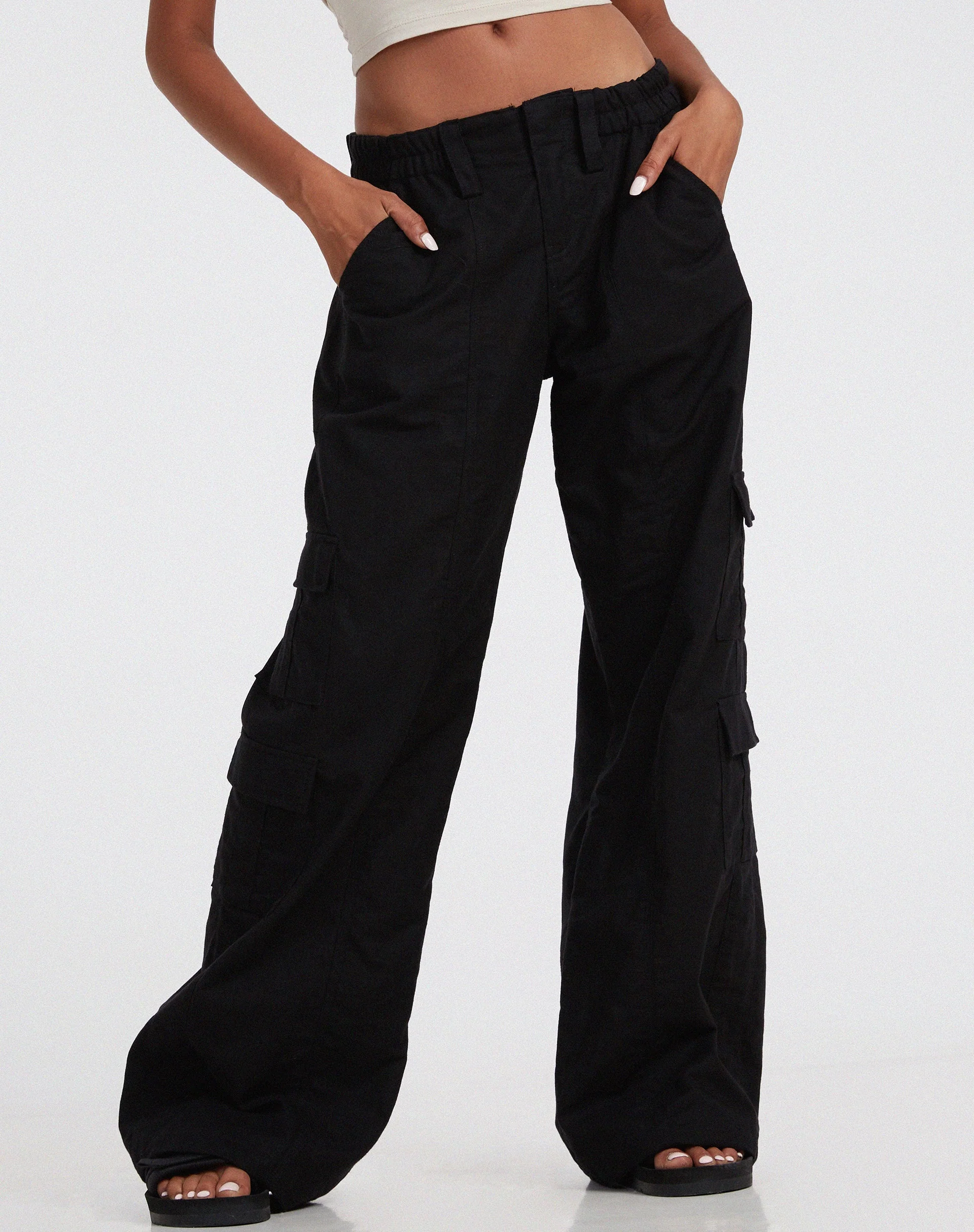 Hansa Cargo Trouser in Rami Black - Image 3