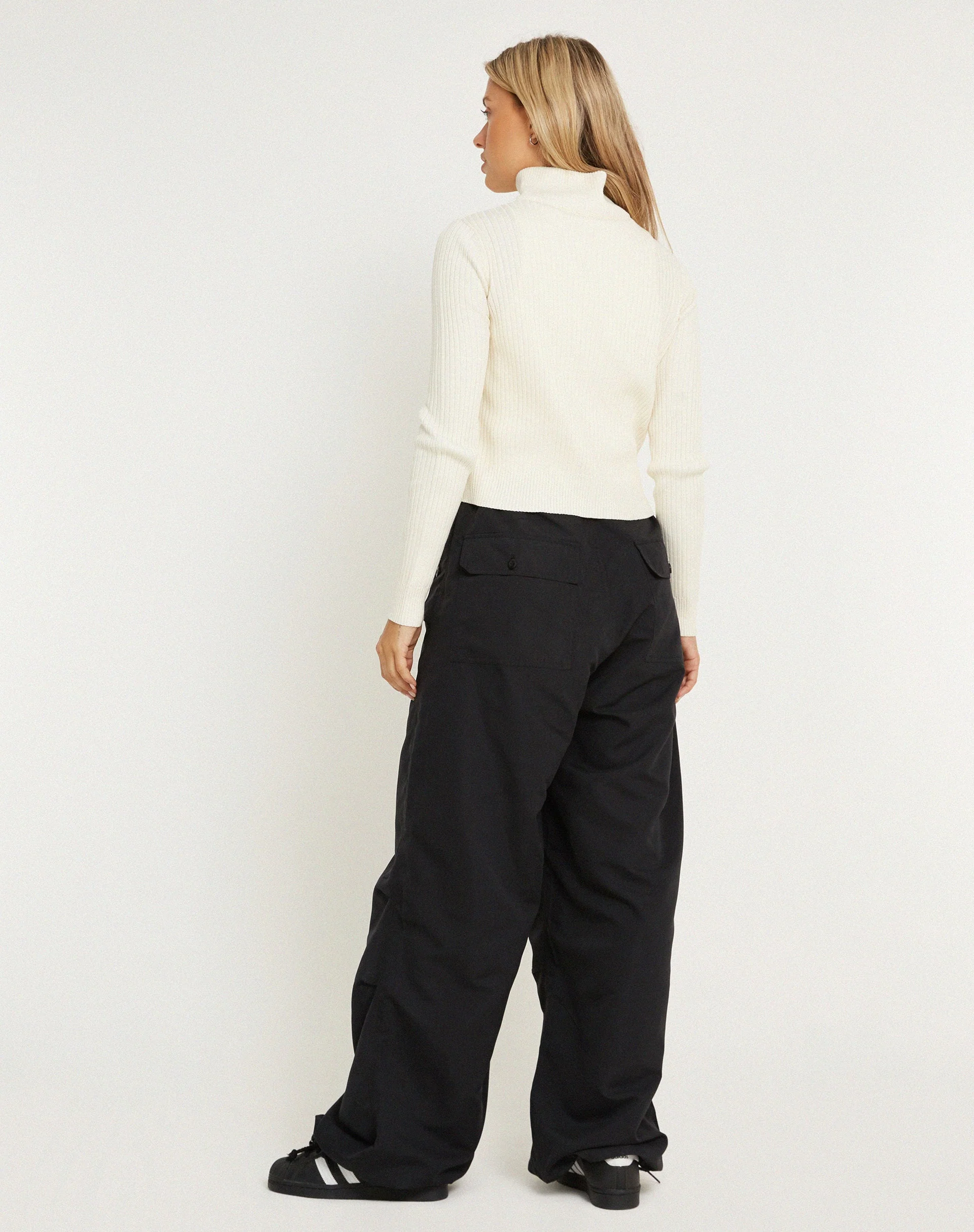 Hansol Zip Up Cardi in Ivory - Image 5