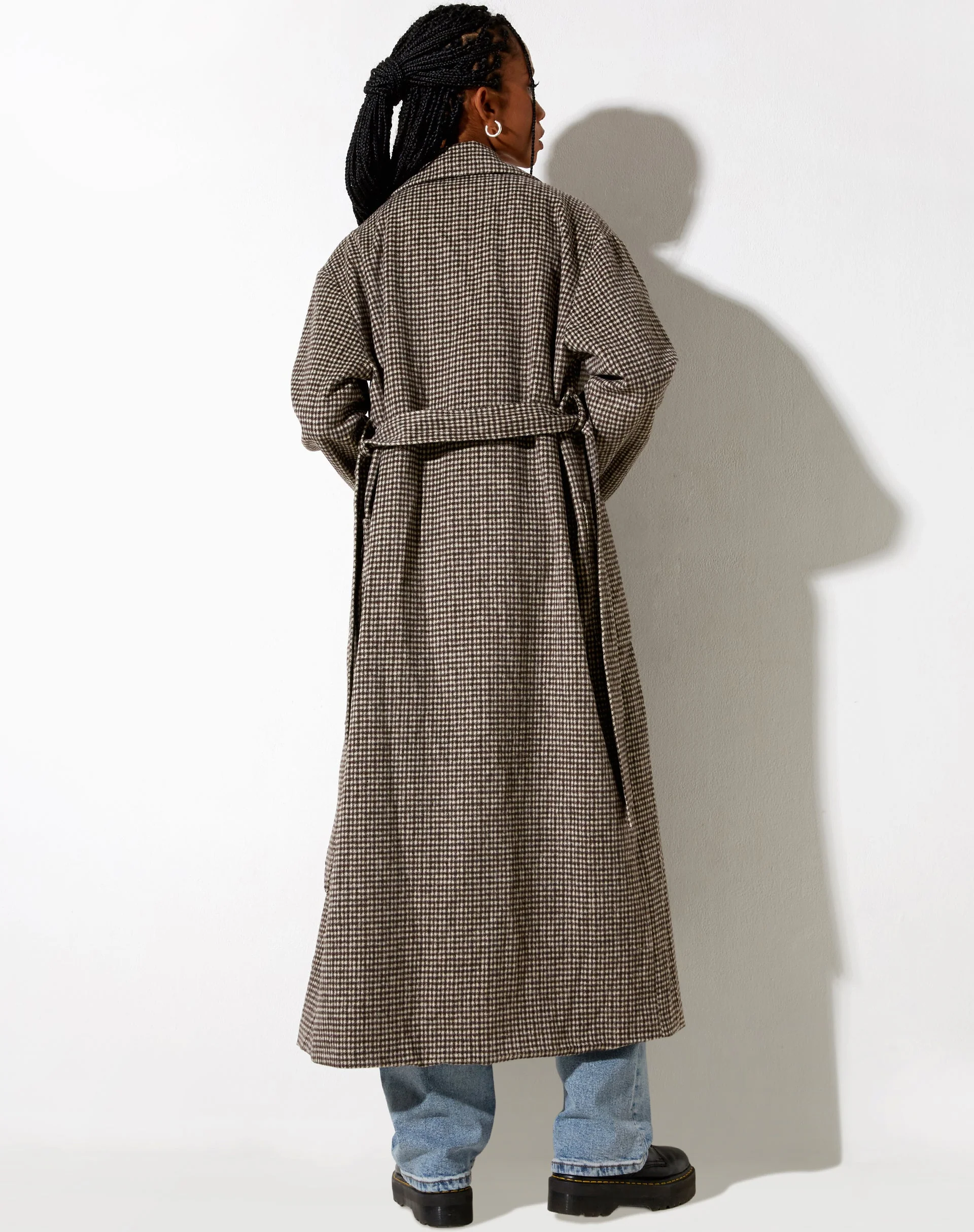 Herdina Coat in Houndstooth Brown - Image 3
