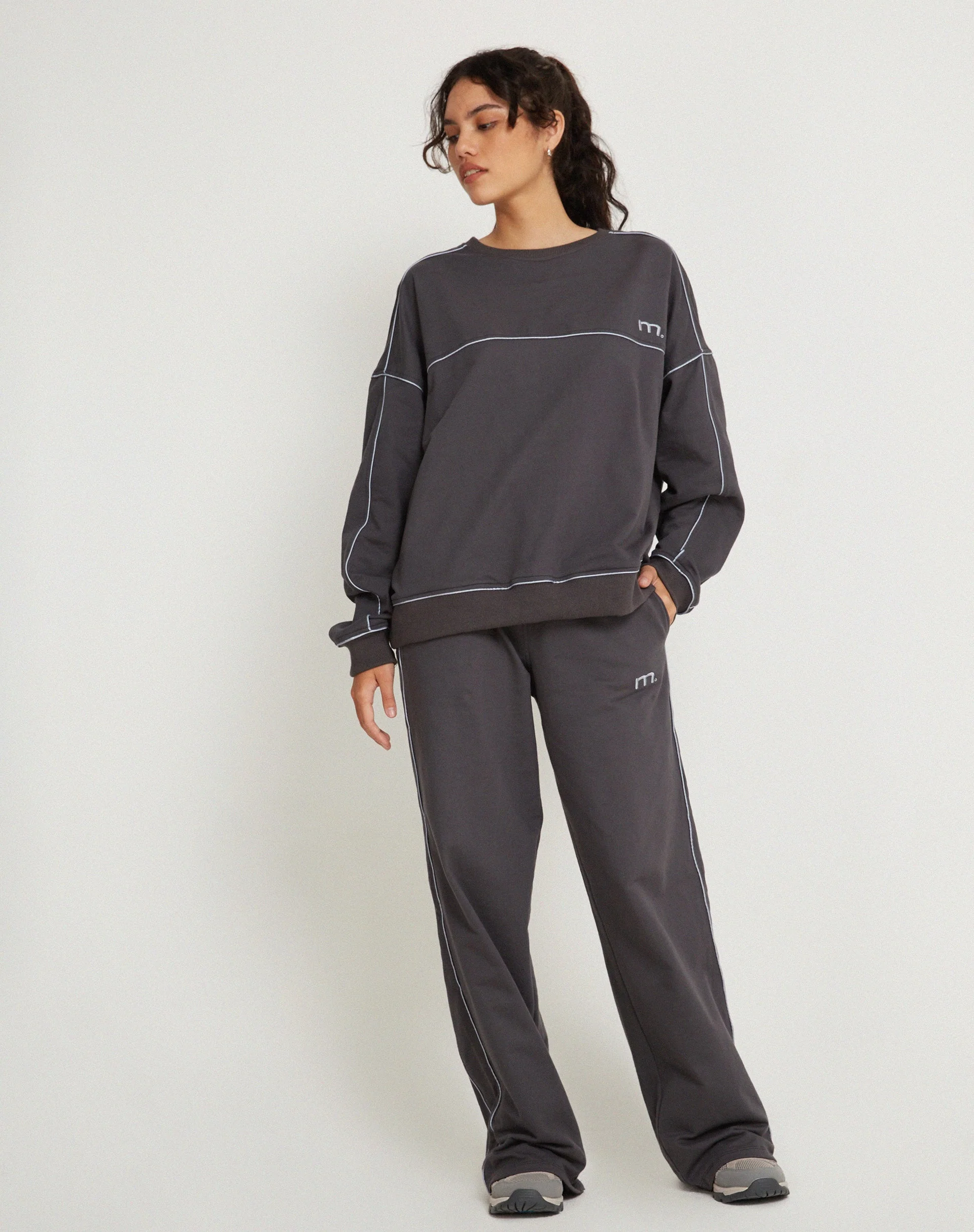 Imogen Sweatshirt in Beluga Grey - Image 3