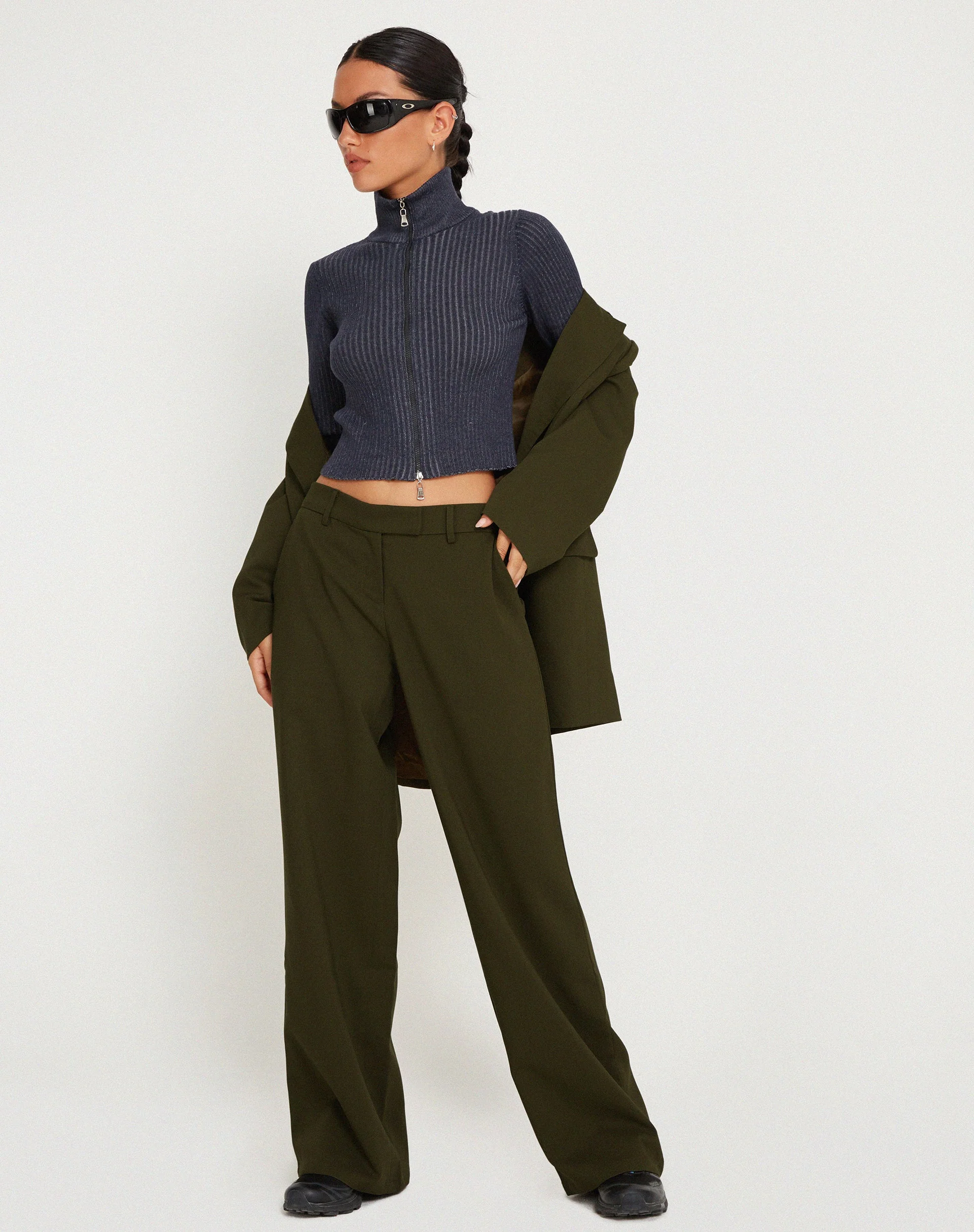 Jabba Wide Leg Trouser in Dark Khaki - Image 2