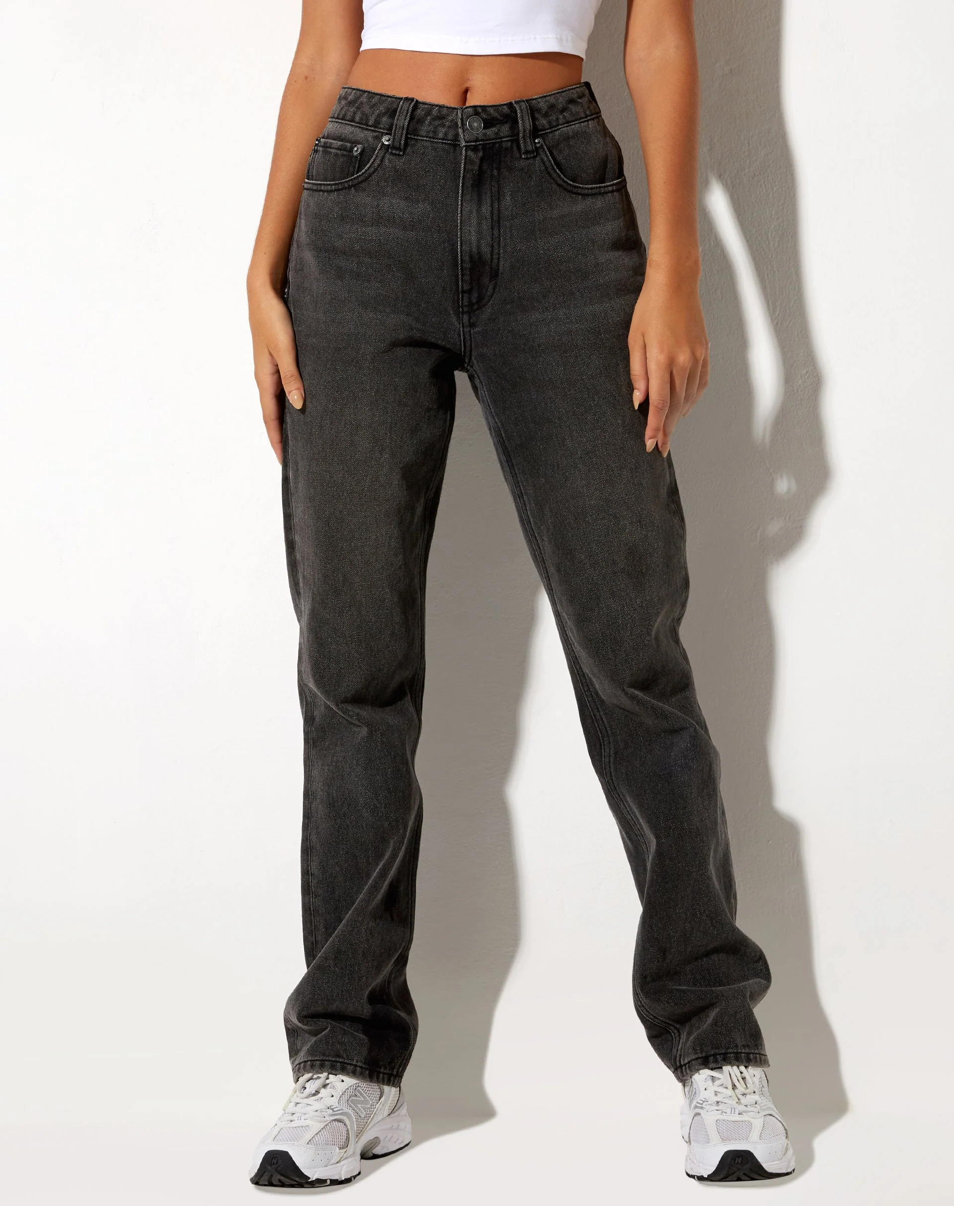 Jess Jeans in Black Wash - Image 2