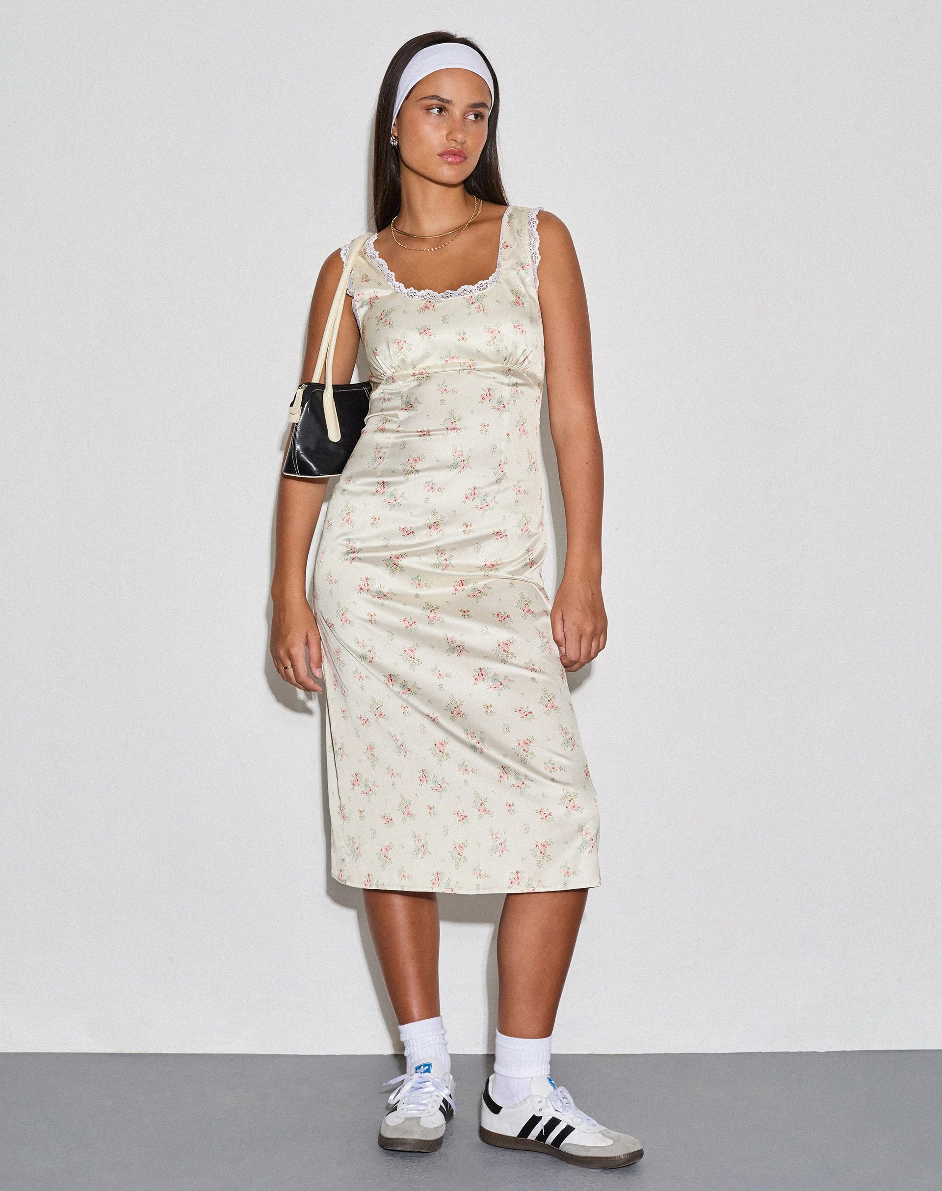 Jinora Midi Dress in Satin Vintage Rose Garland - Image 5