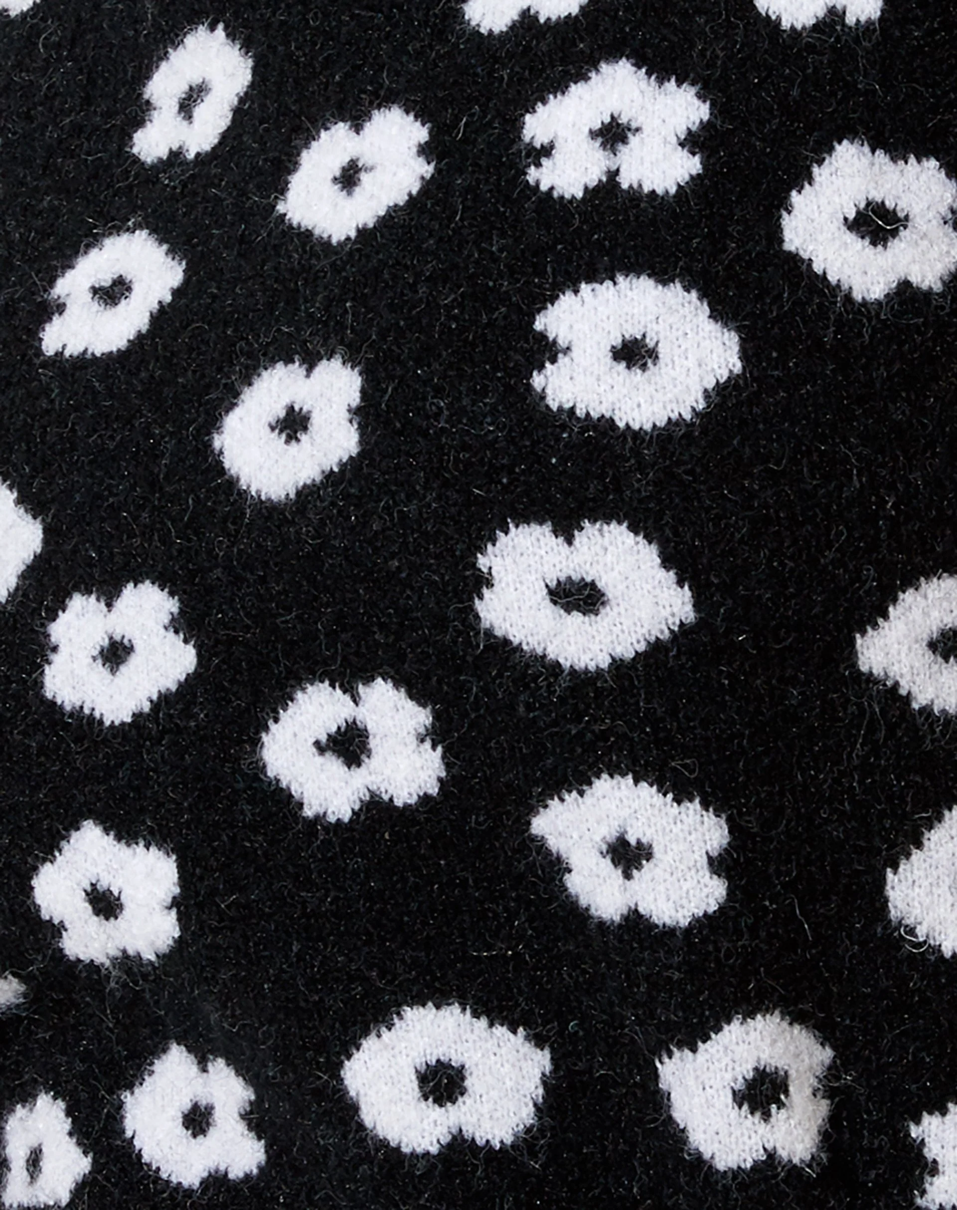 Joker Vest Top in Knit Black Daisy White - Image 7