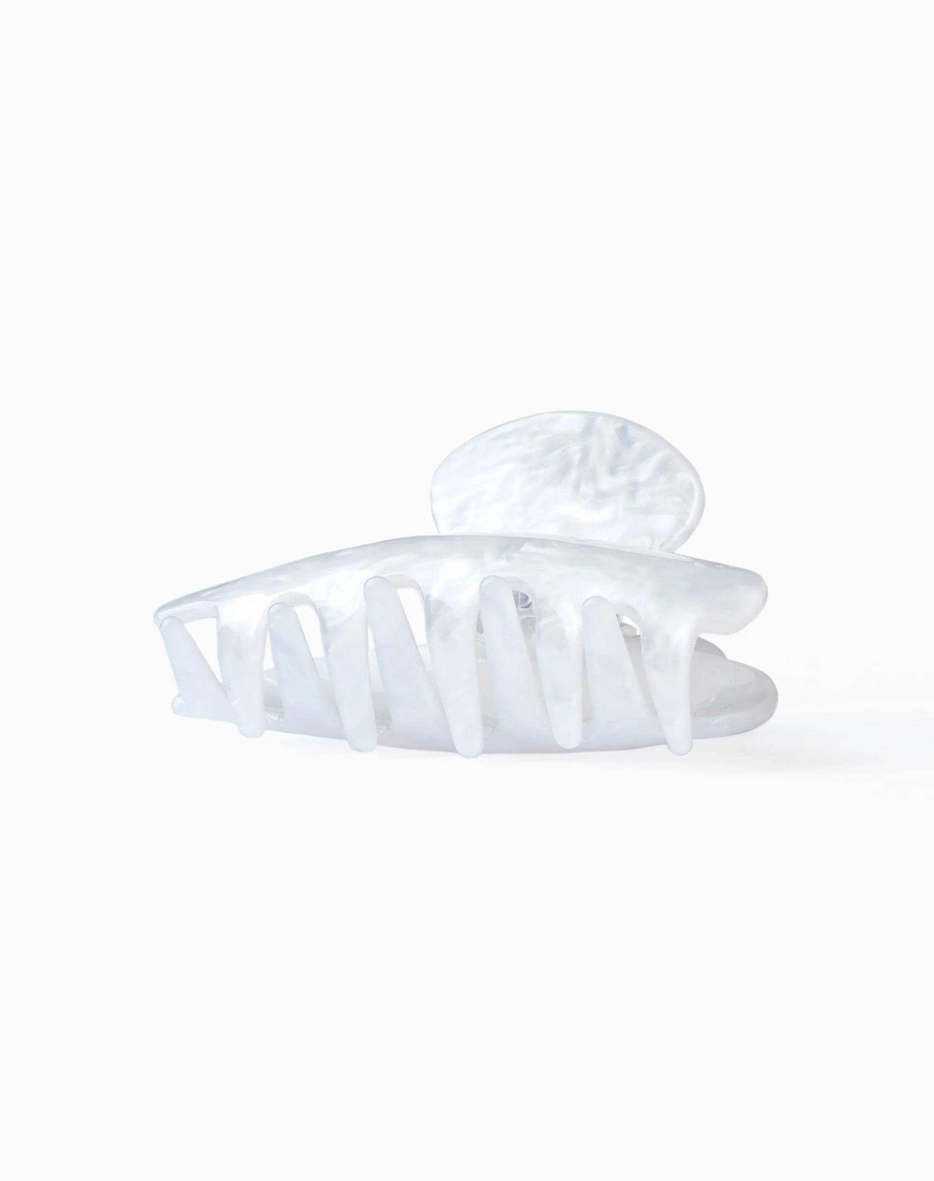Kima Hair Claw in White Pearl - Image 15