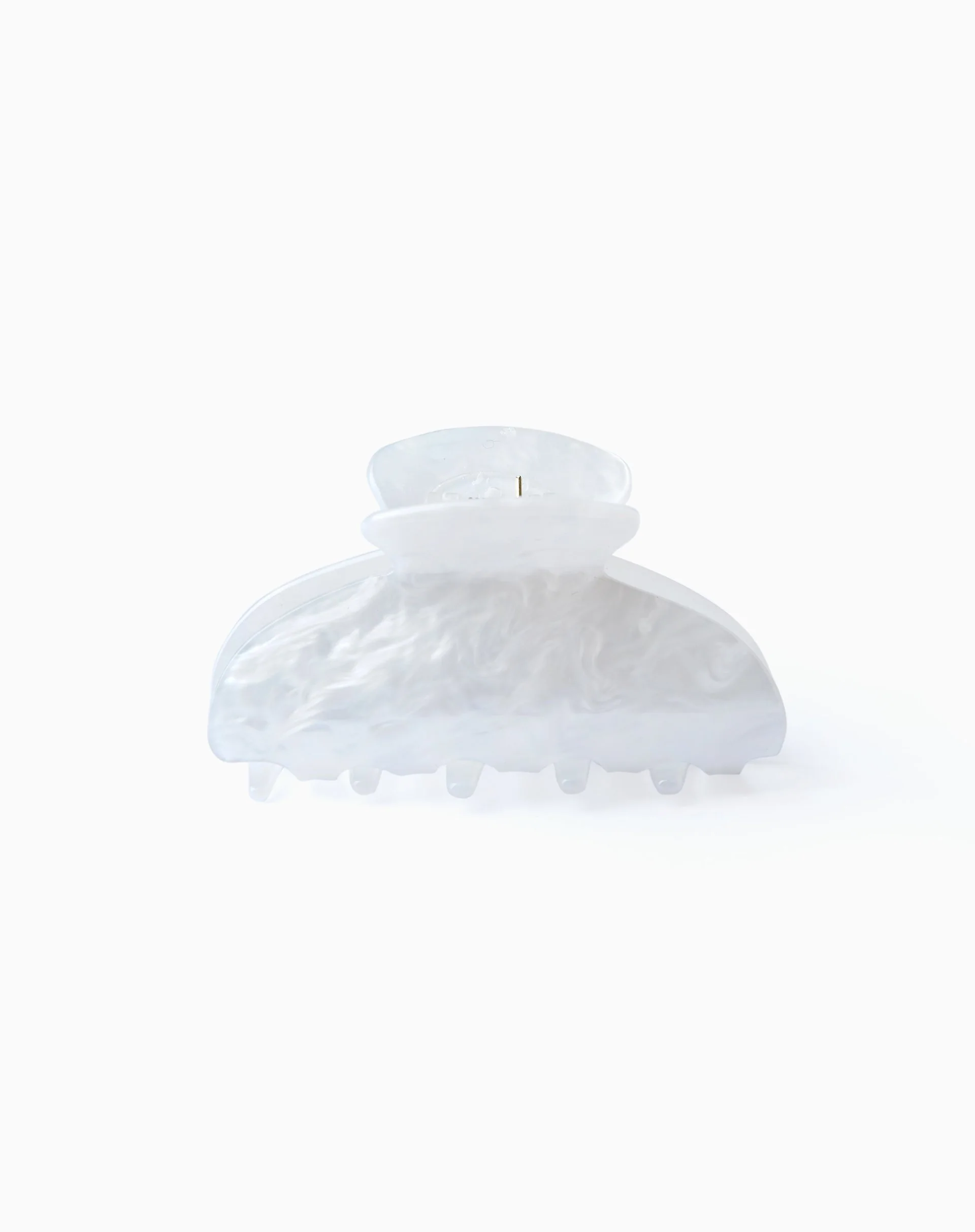 Kima Hair Claw in White Pearl - Image 8