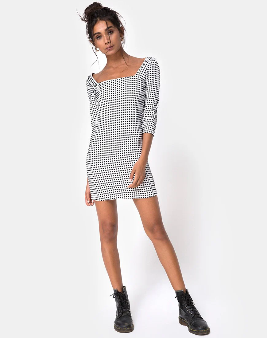 Laras Dress in Gingham Black Ivory - Image 3