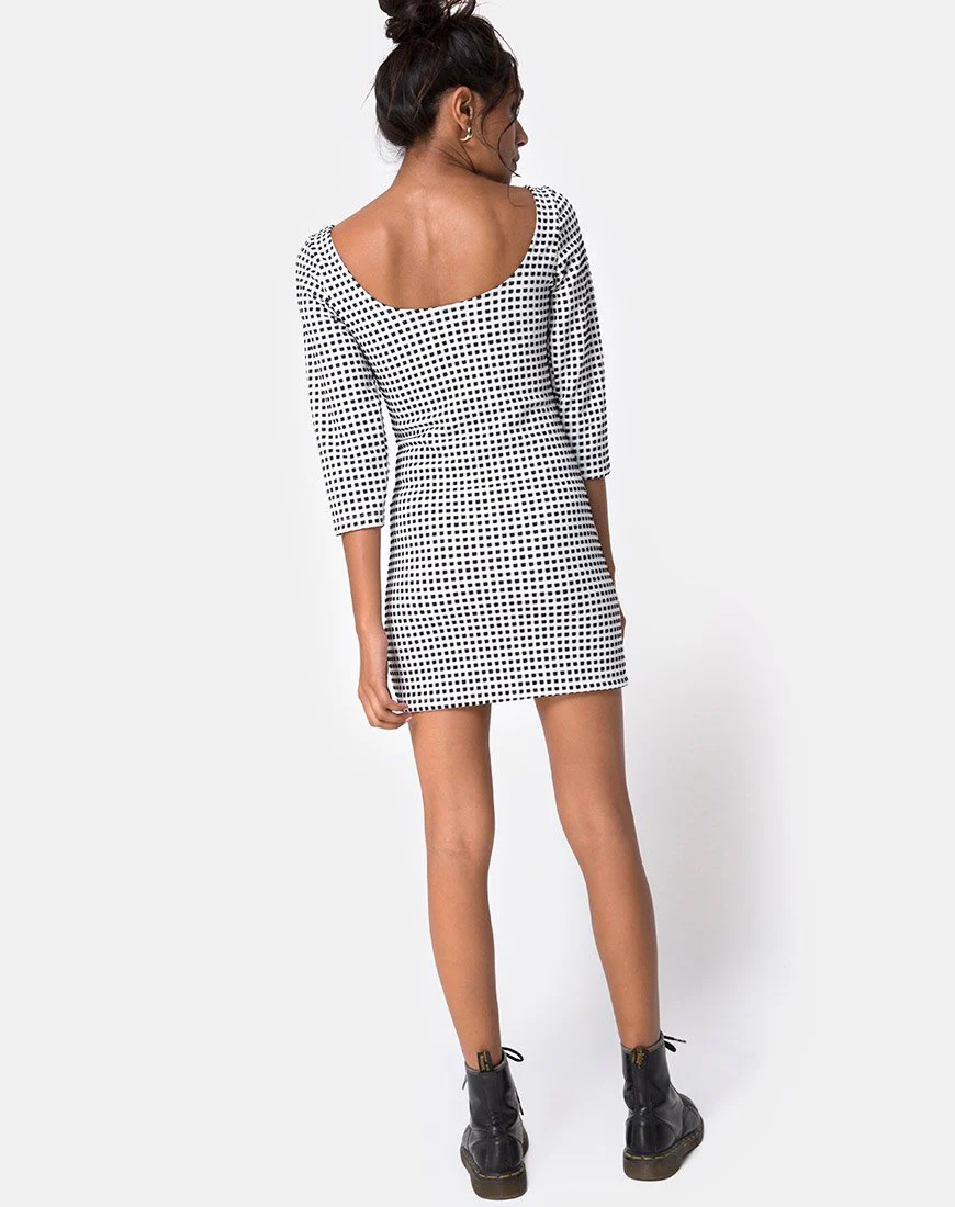 Laras Dress in Gingham Black Ivory - Image 4