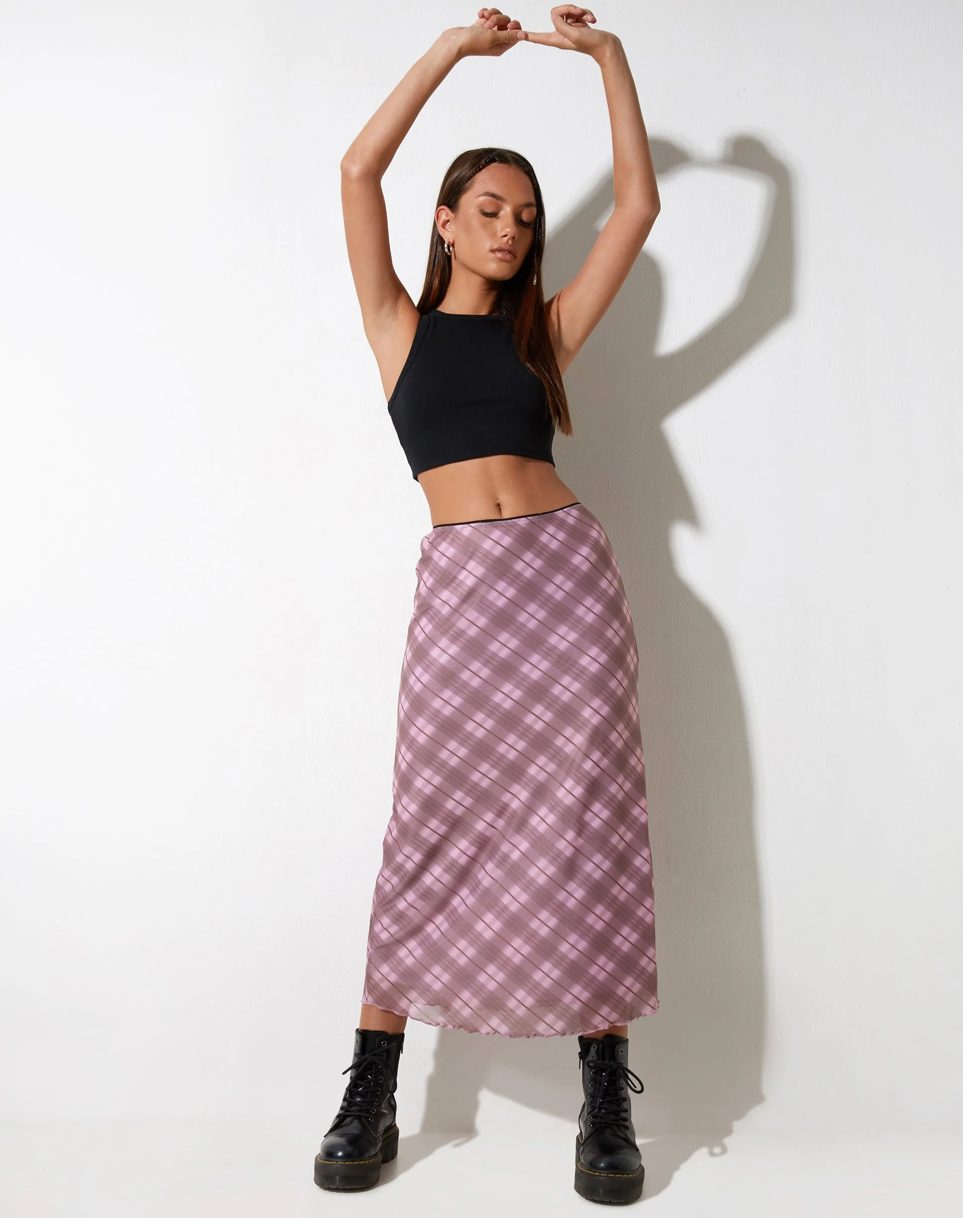 Lassie Maxi Skirt in Pink Blurred Check - Image 6