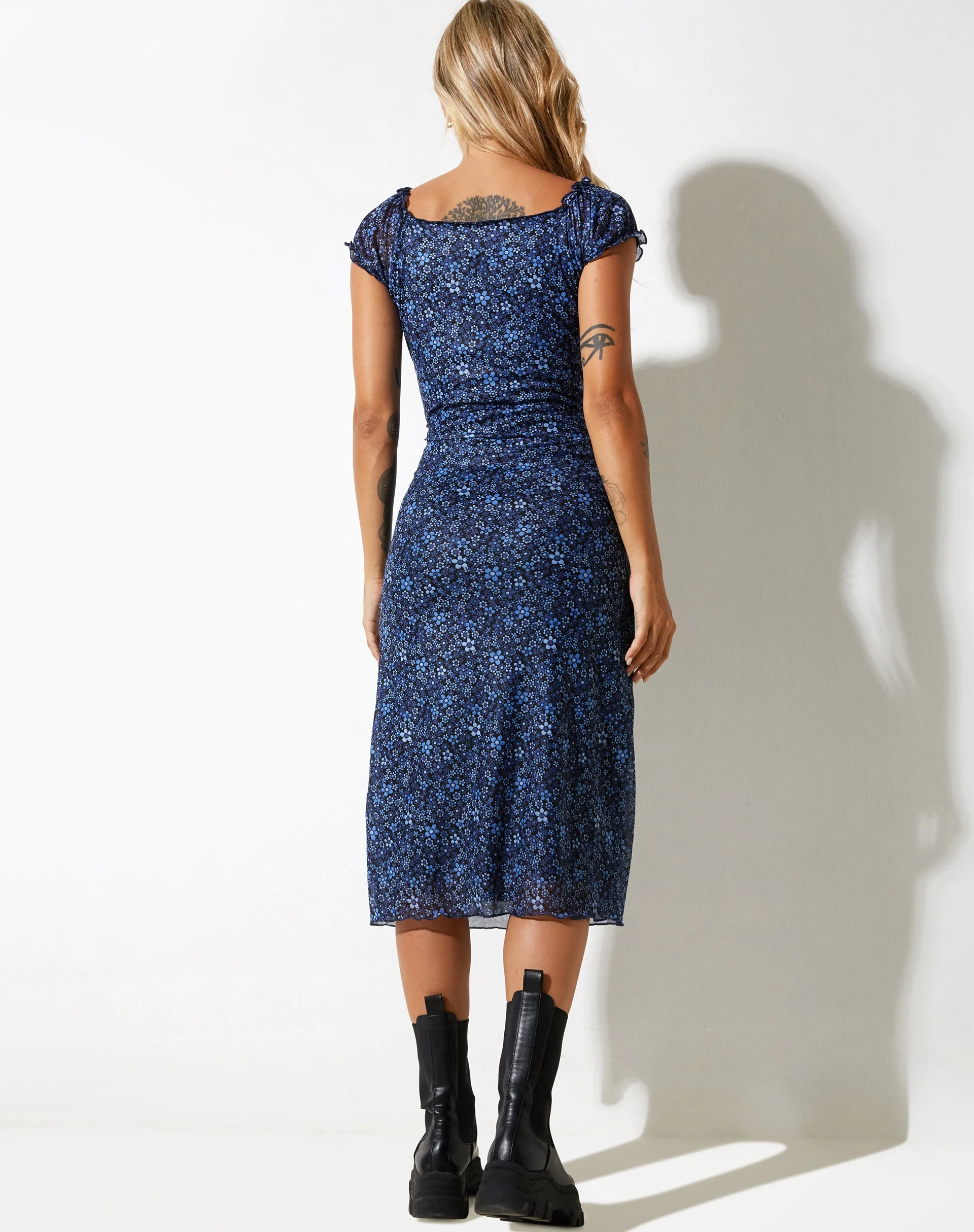 Lona Midi Dress in Flower Garden Blue - Image 2