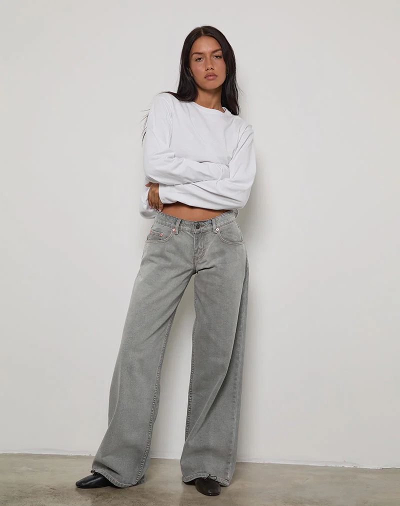 Low Rise Roomy Jeans in Bleach Grey - Image 2