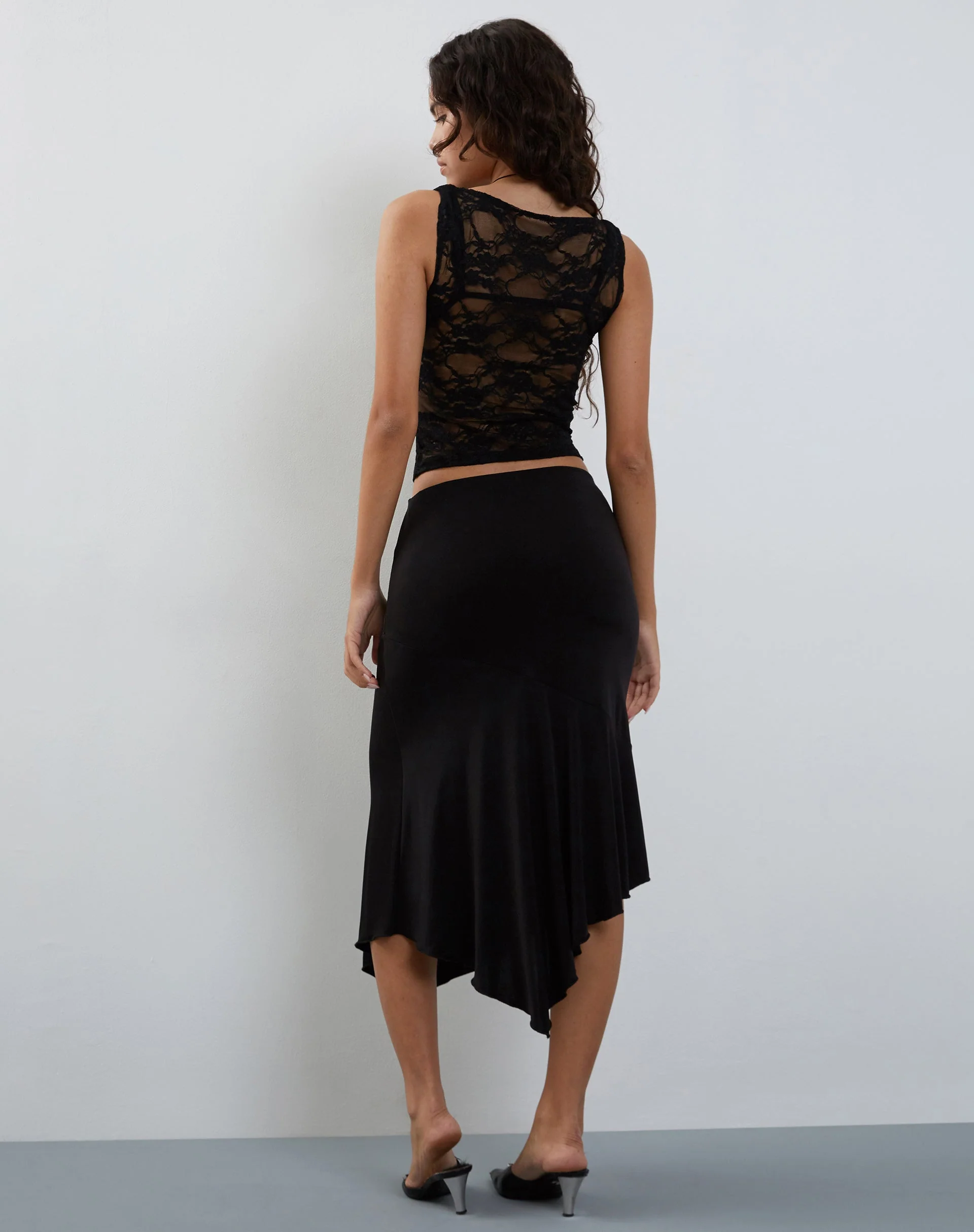 Maloe Lace Top in Black - Image 4