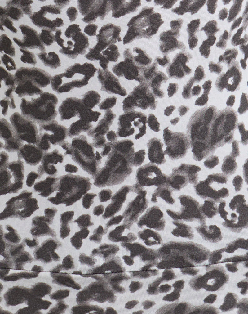 Matiah Off Shoulder Top in Jersey Blurry Leopard Grey - Image 5