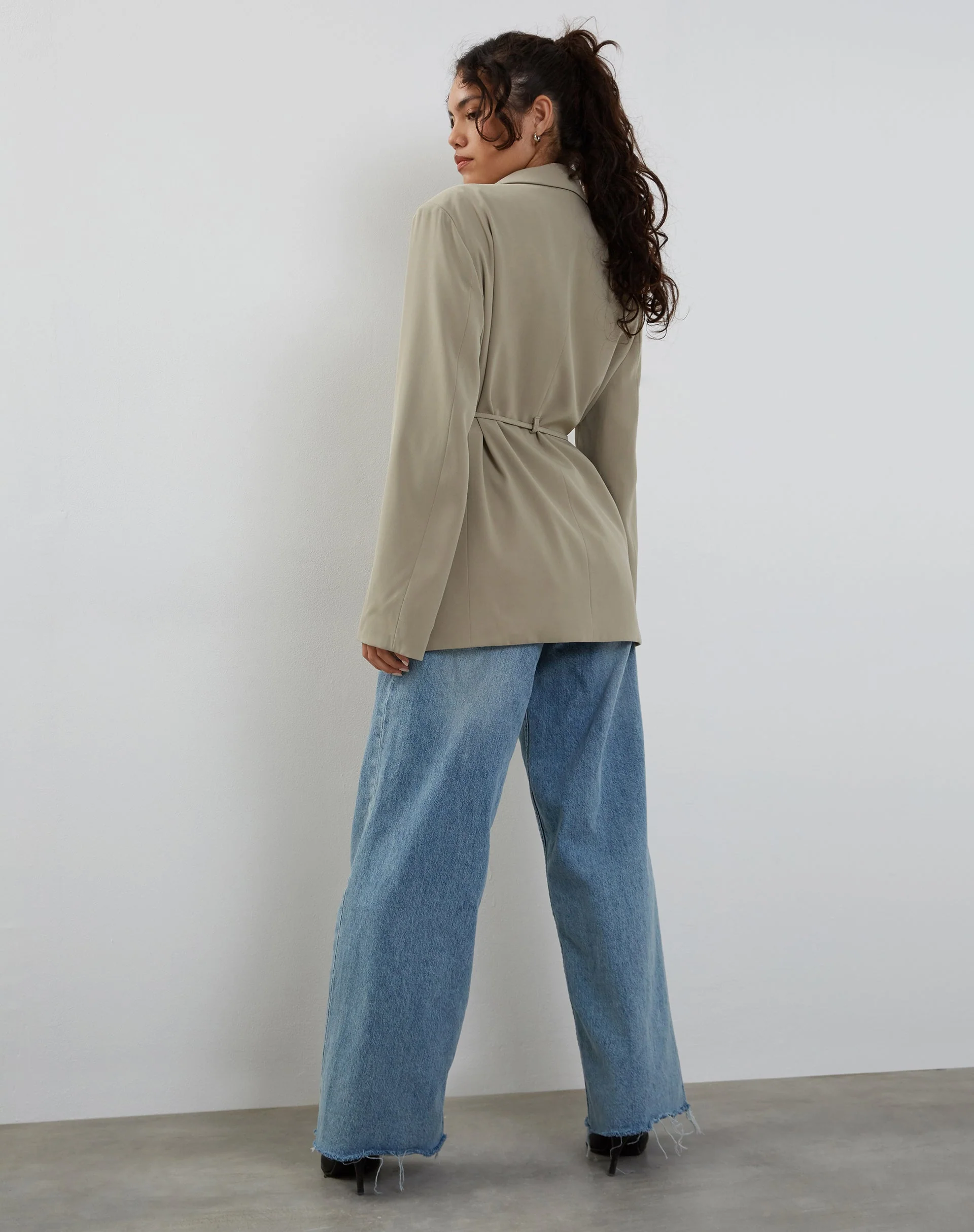 Mayta Tie Waist Blazer in Tailoring Taupe - Image 4