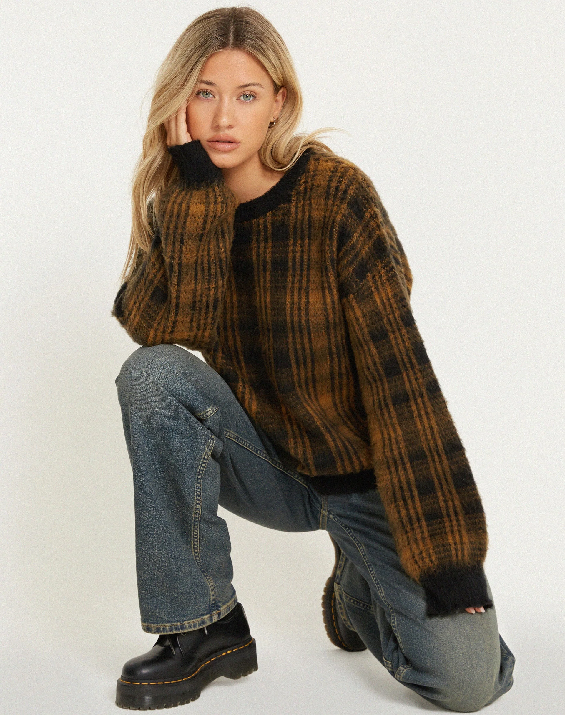 Mihail Knitted Jumper in Black Brown - Image 2