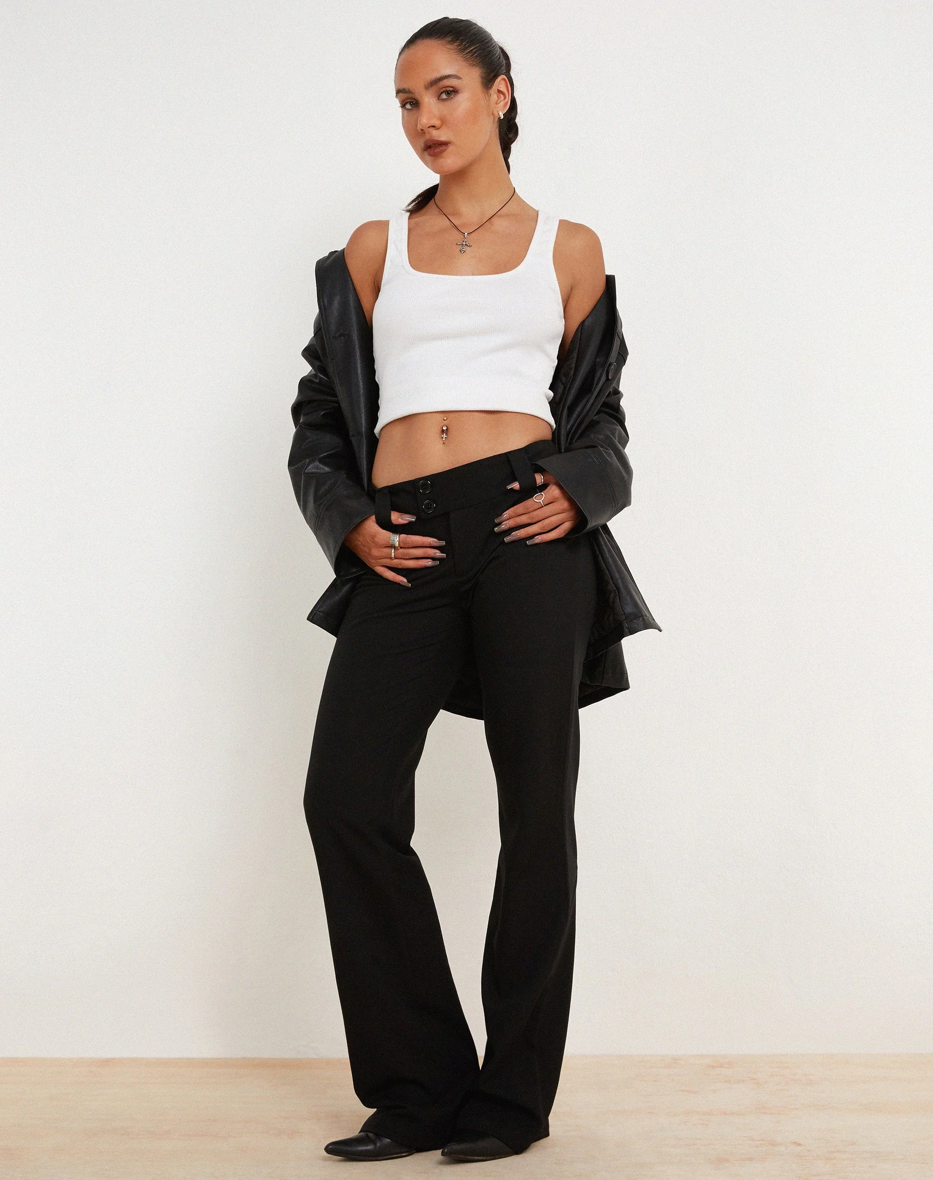 Navida Low Rise Trouser in Tailoring Black - Image 5