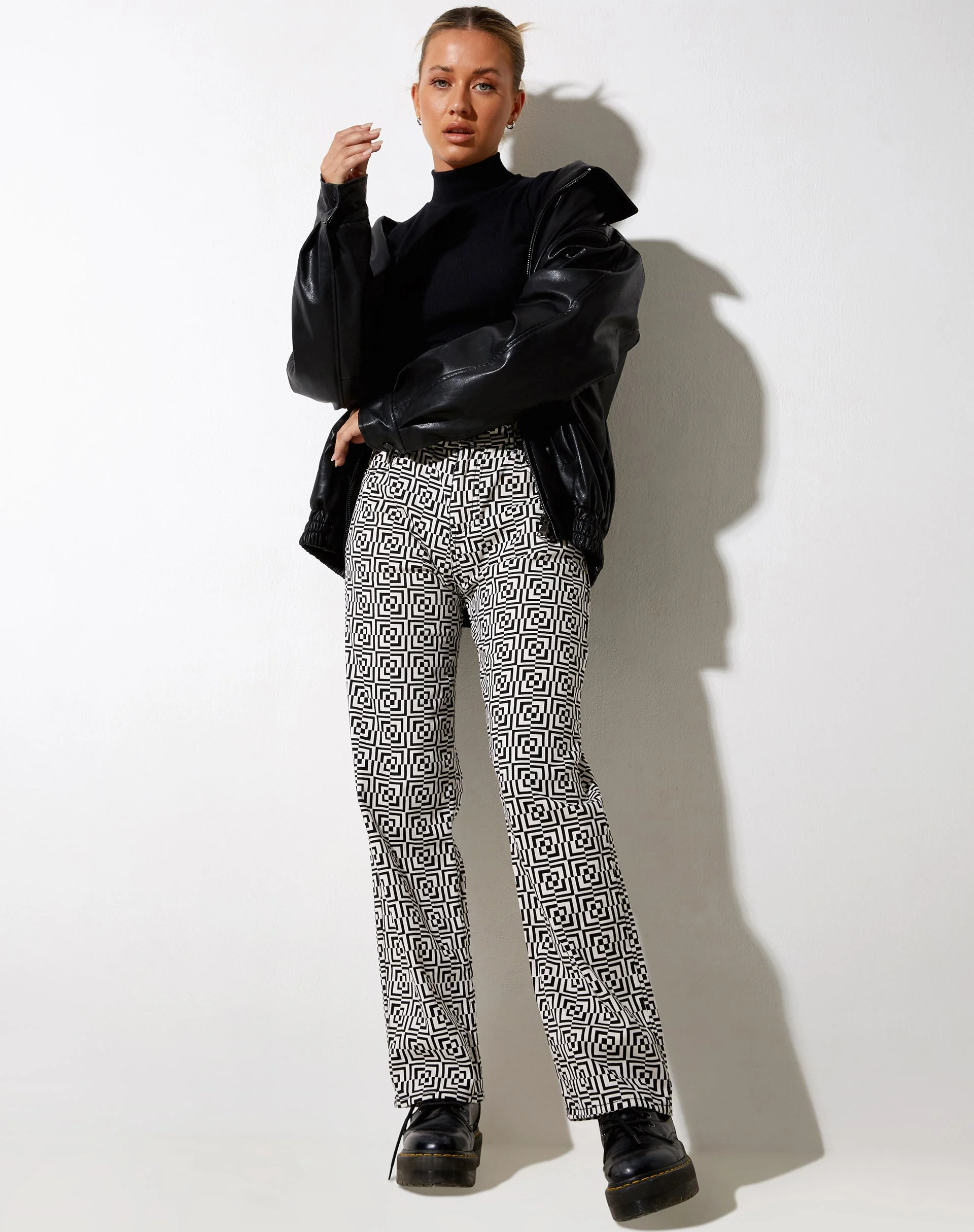 Parallel Jeans in Optic Square Black and White - Image 6