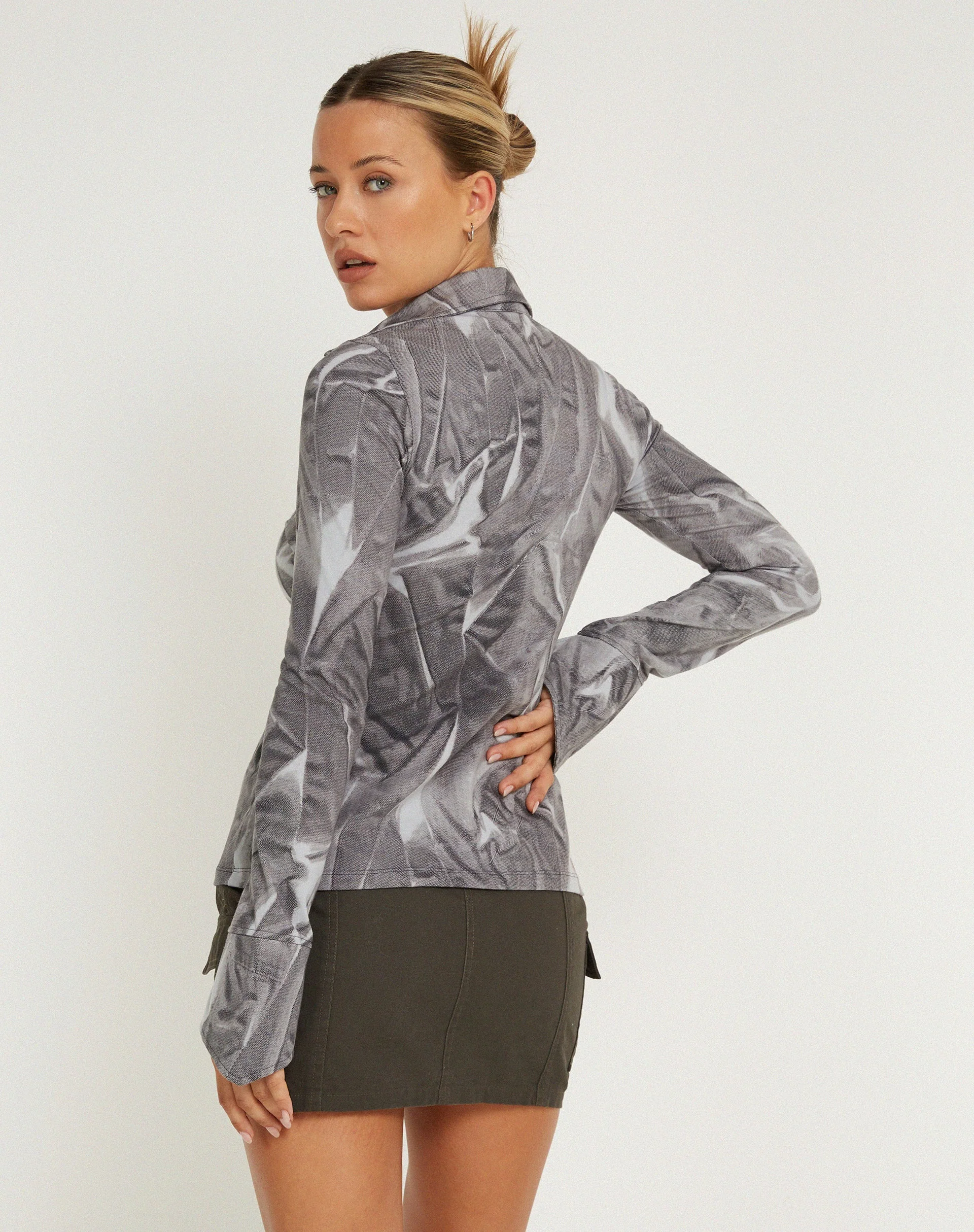 Phole Button Up Shirt in Dystopian Crease Grey - Image 2
