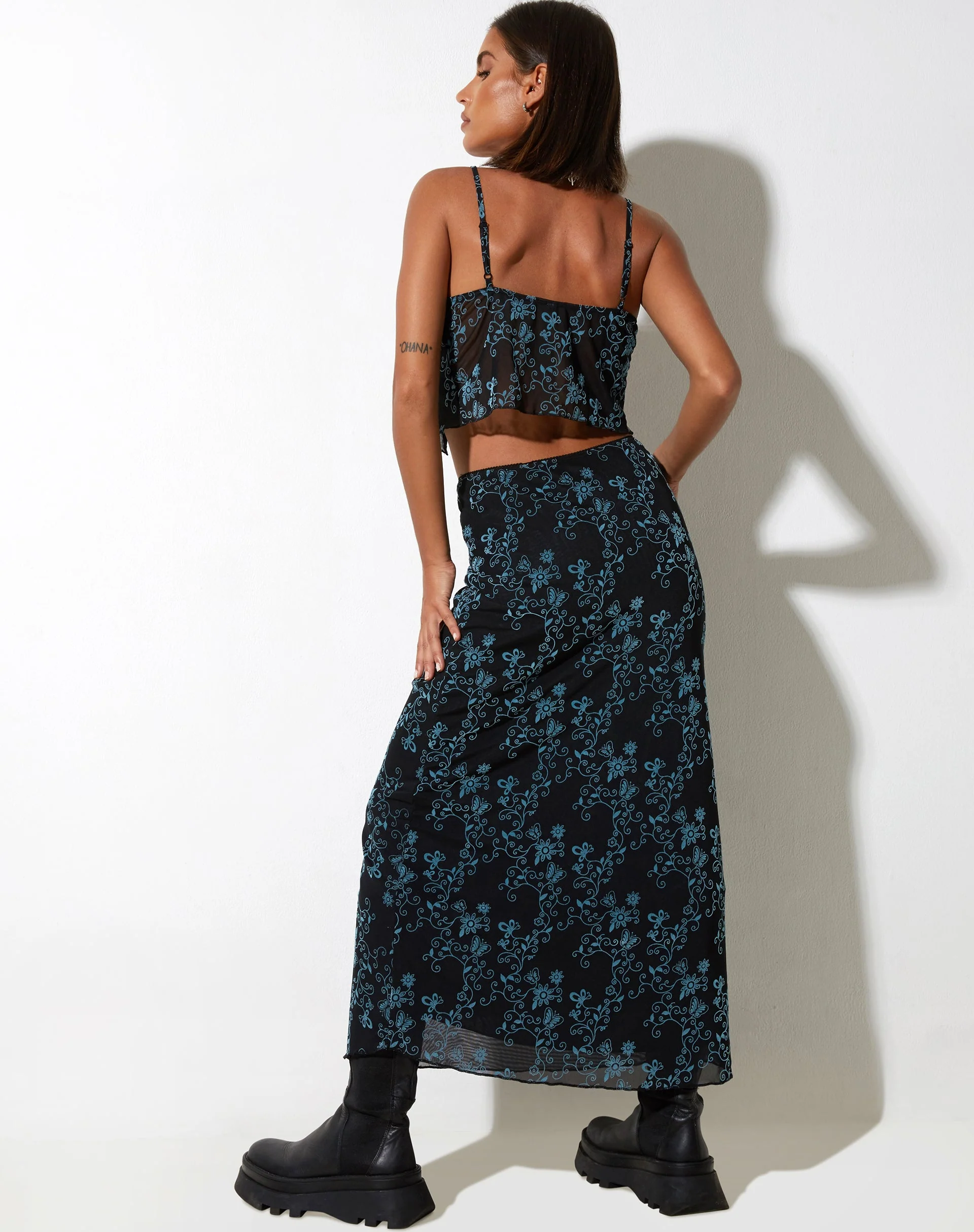 Rindu Midi Skirt in Butterfly Vine Flock Blue - Image 5
