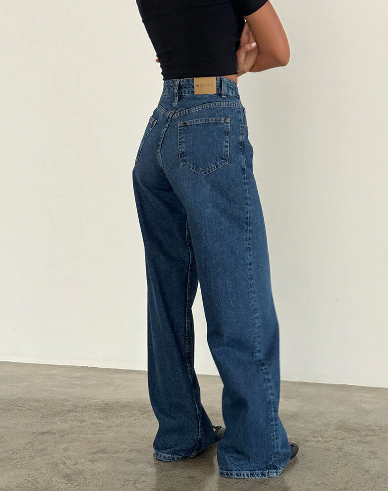 Roomy Extra Wide Jeans in Mid Blue Used - Image 6