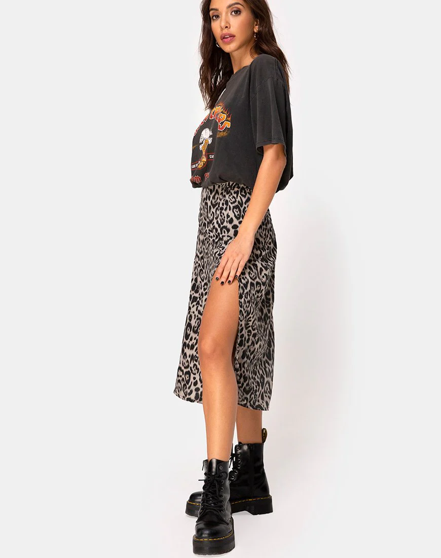 Saika Midi Skirt in Leopard Grey - Image 2