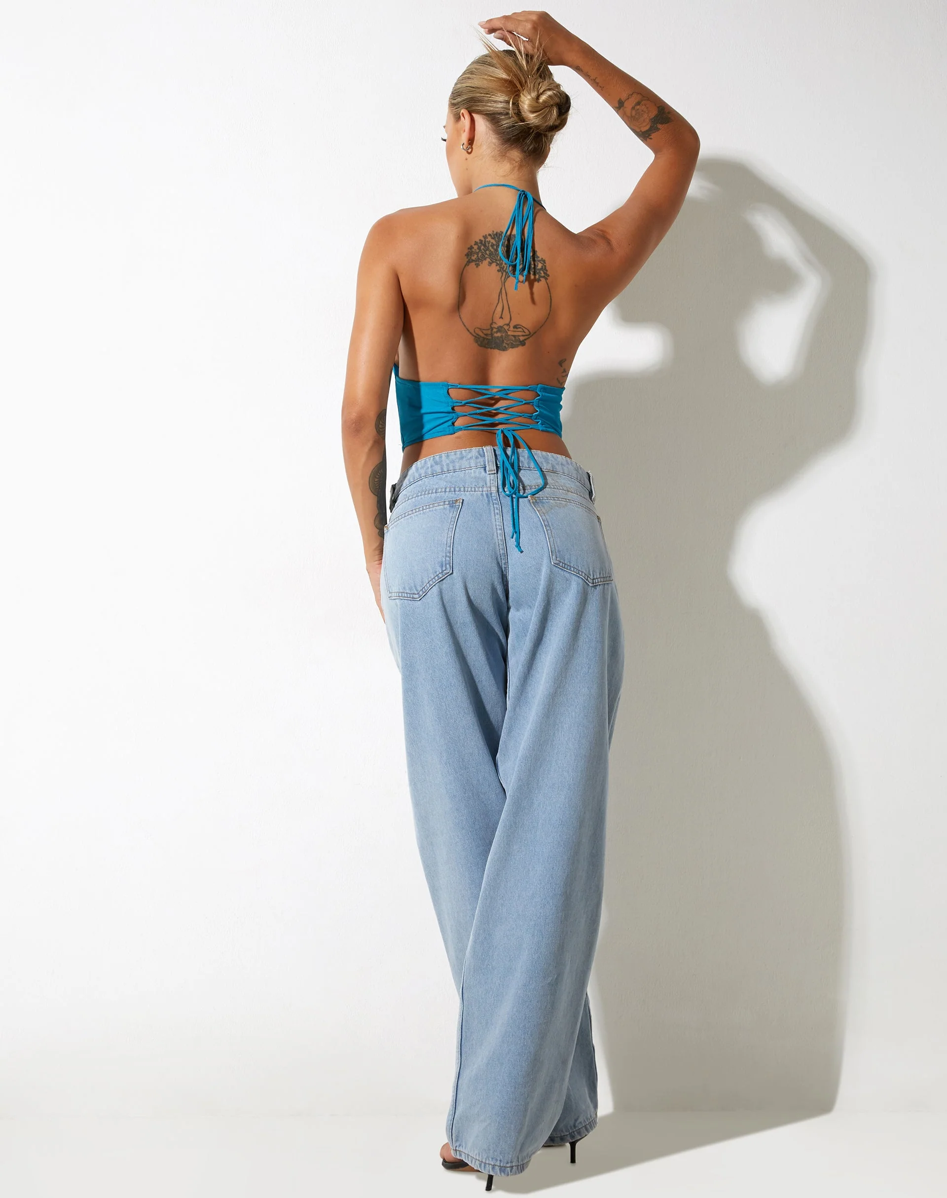 Salet Crop Top in Mesh Turquoise - Image 5