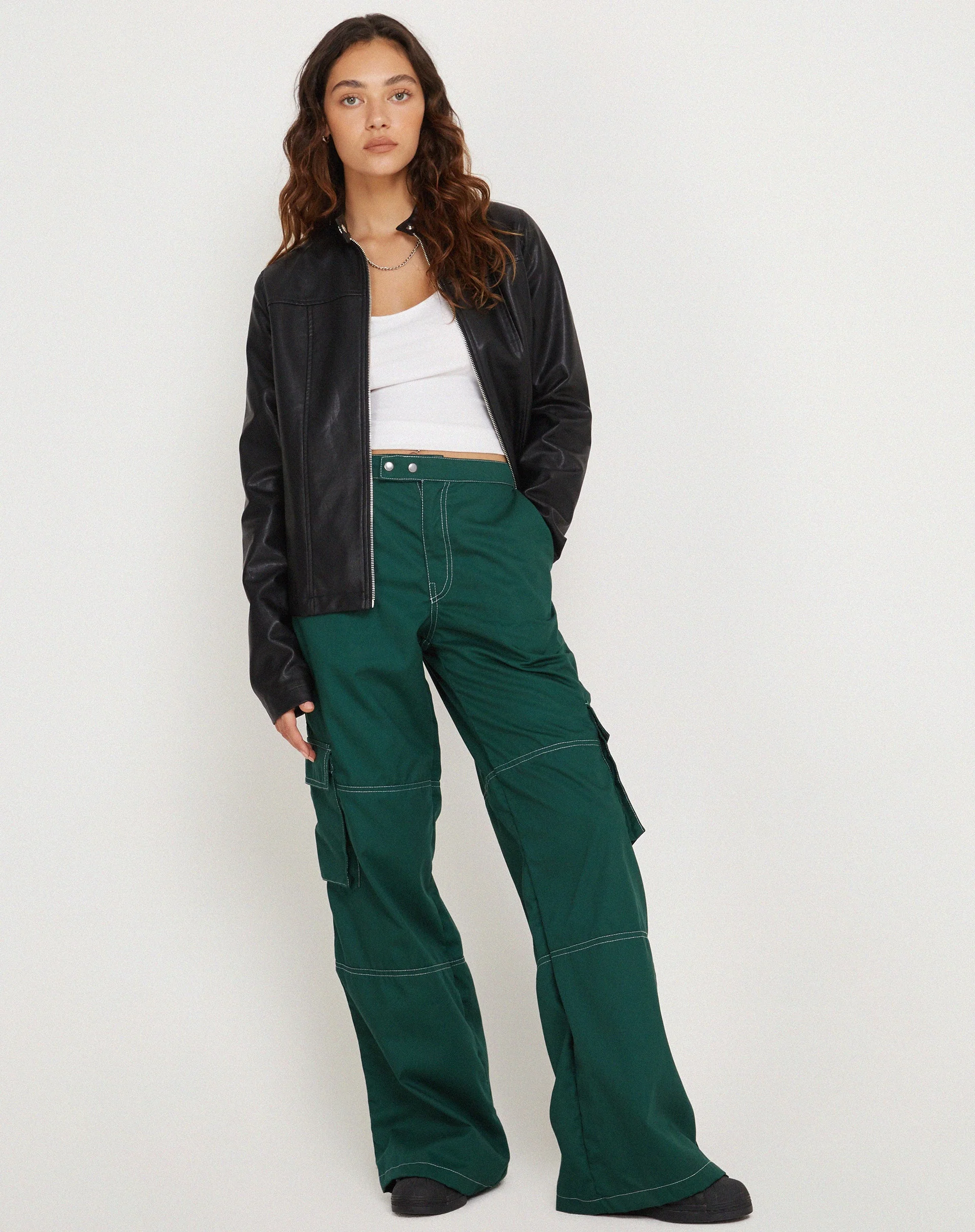 Saul Wide Leg Cargo Trouser in Bottle Green with White Stitching - Image 3