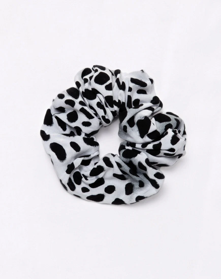 Scrunchie in Dalmatian - Image 3