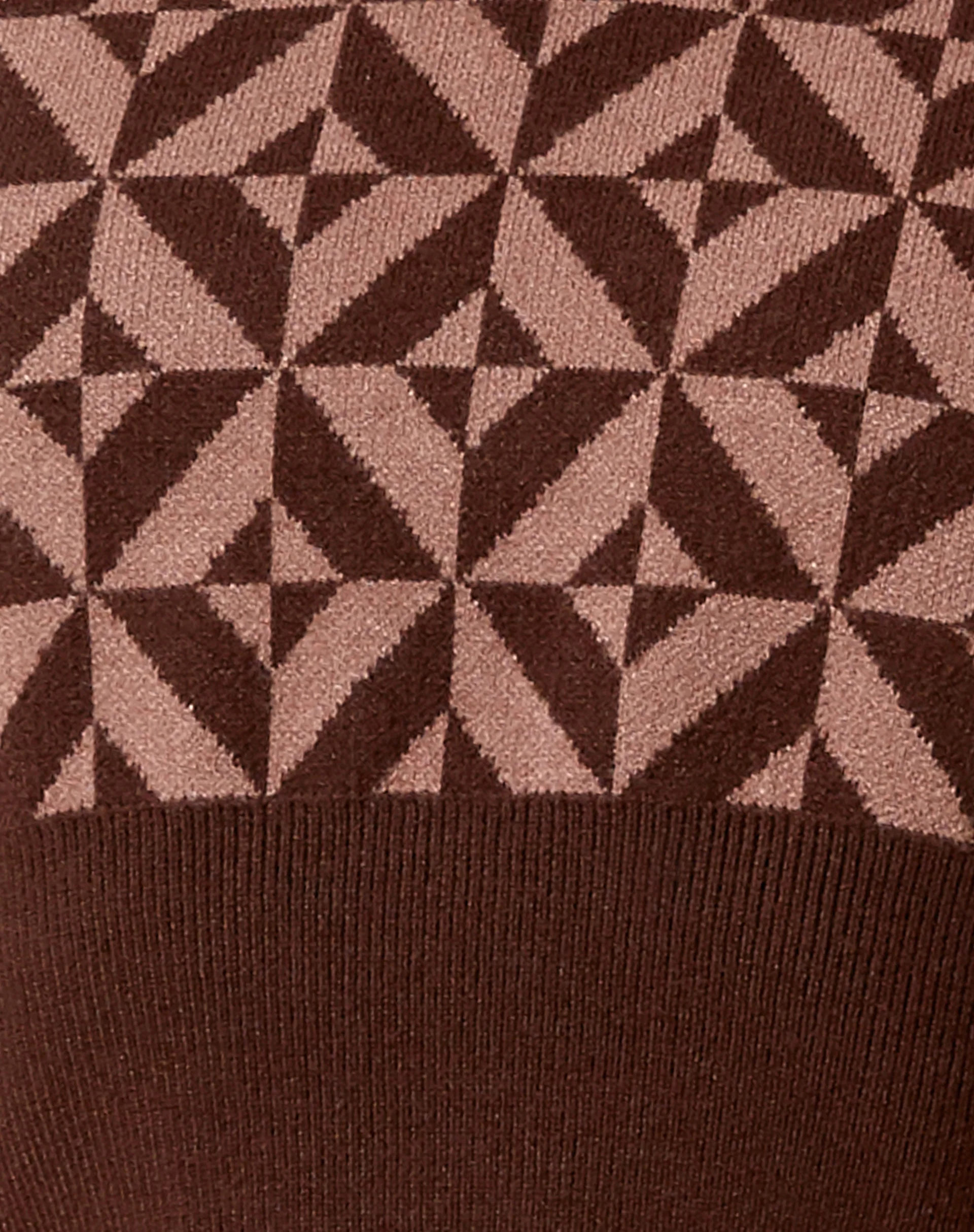 Sibyll Sweater Vest in Geo Knit Coffee Brown - Image 5