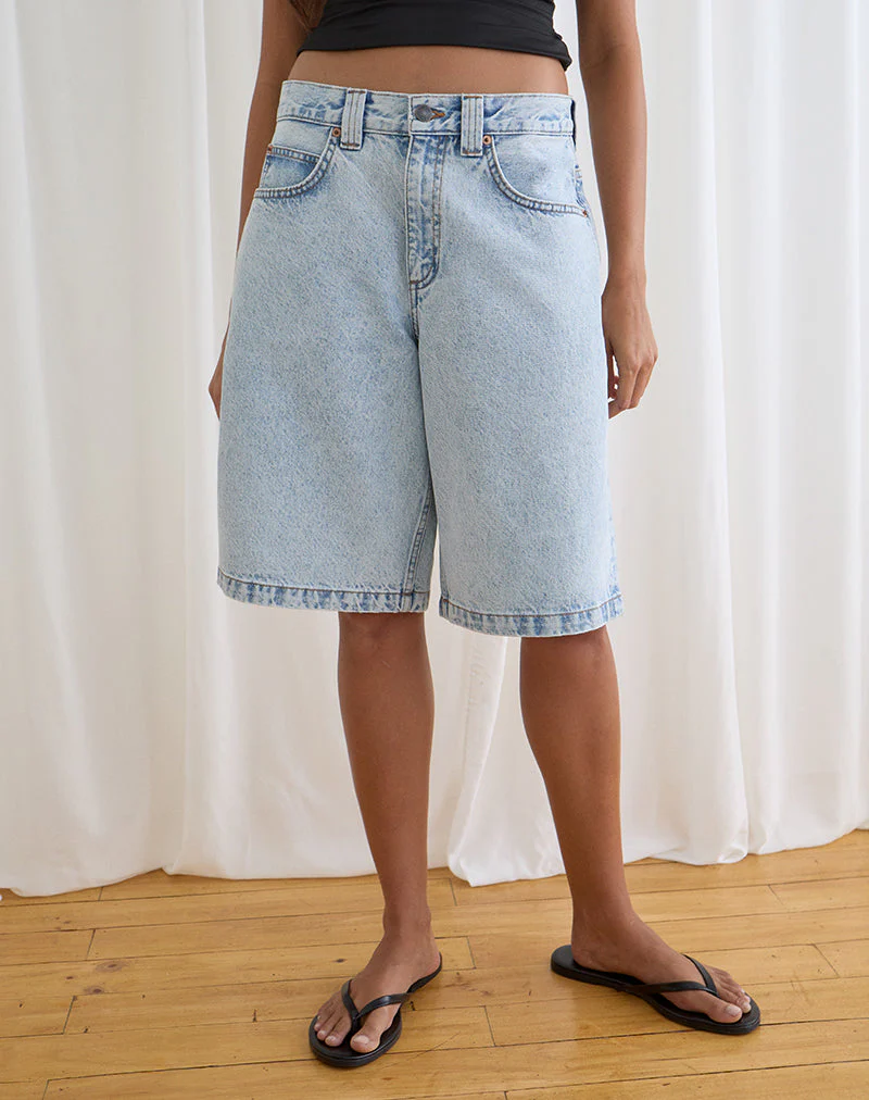 Low Rise Denim Skater Short in 80's Light Wash Blue - Image 2