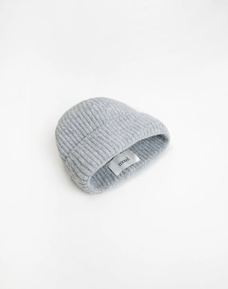 Tano Beanie in Light Grey - Image 3